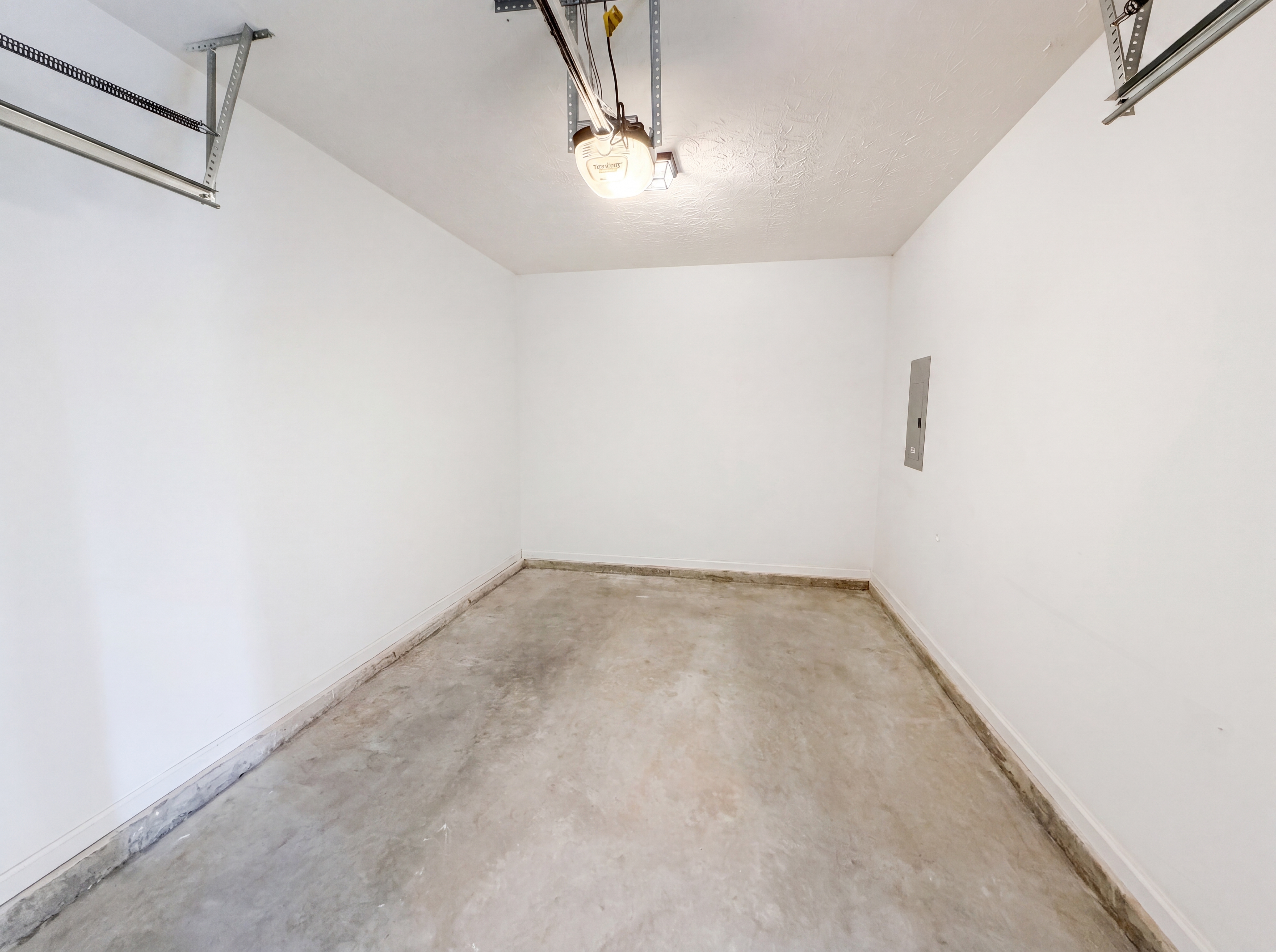 Photo 25 of 33 of 2259 Hawks Bluff Trl, Lawrenceville, GA