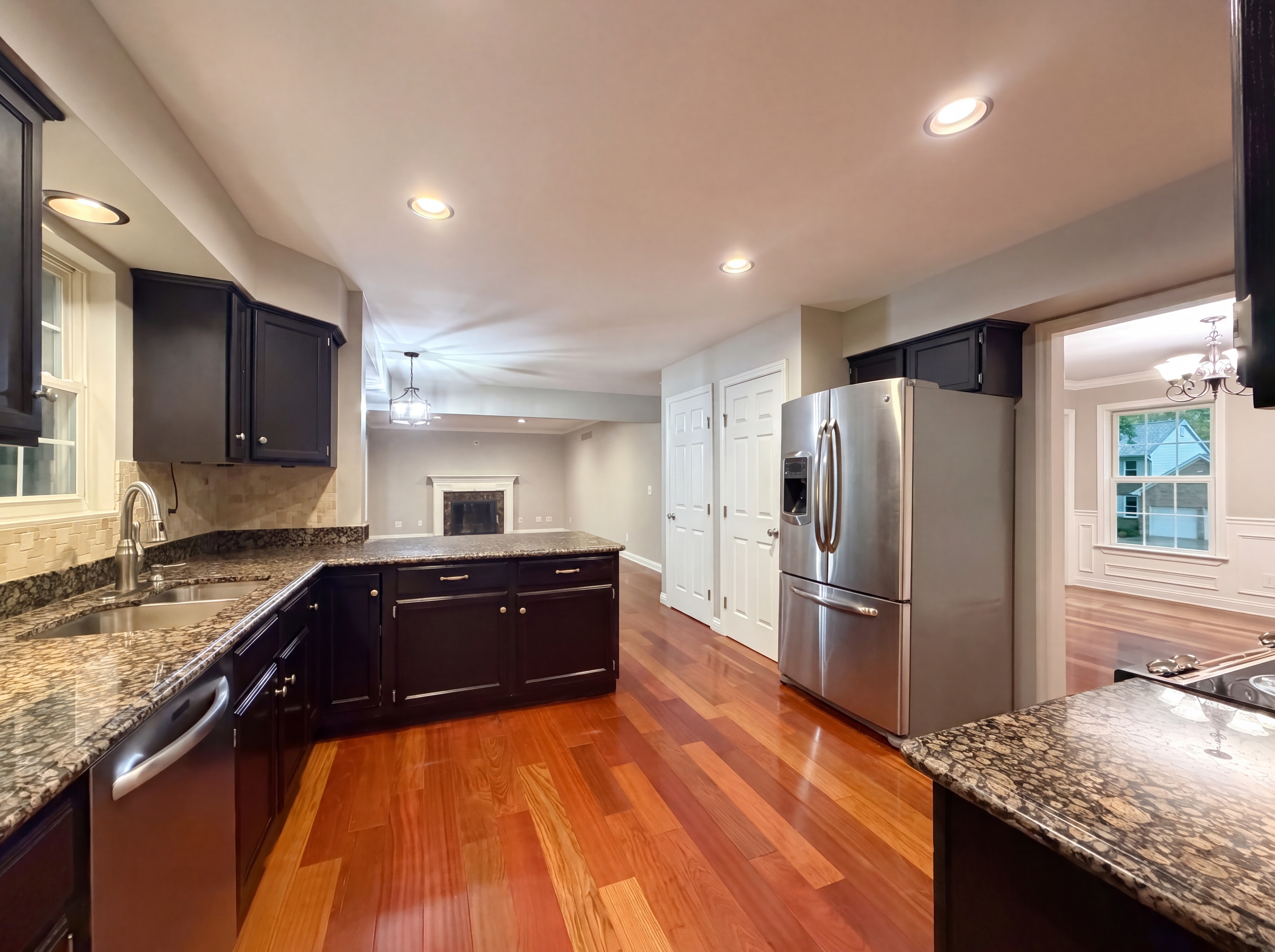 Photo 7 of 32 of 12173 Village Woods Dr, Cincinnati, OH