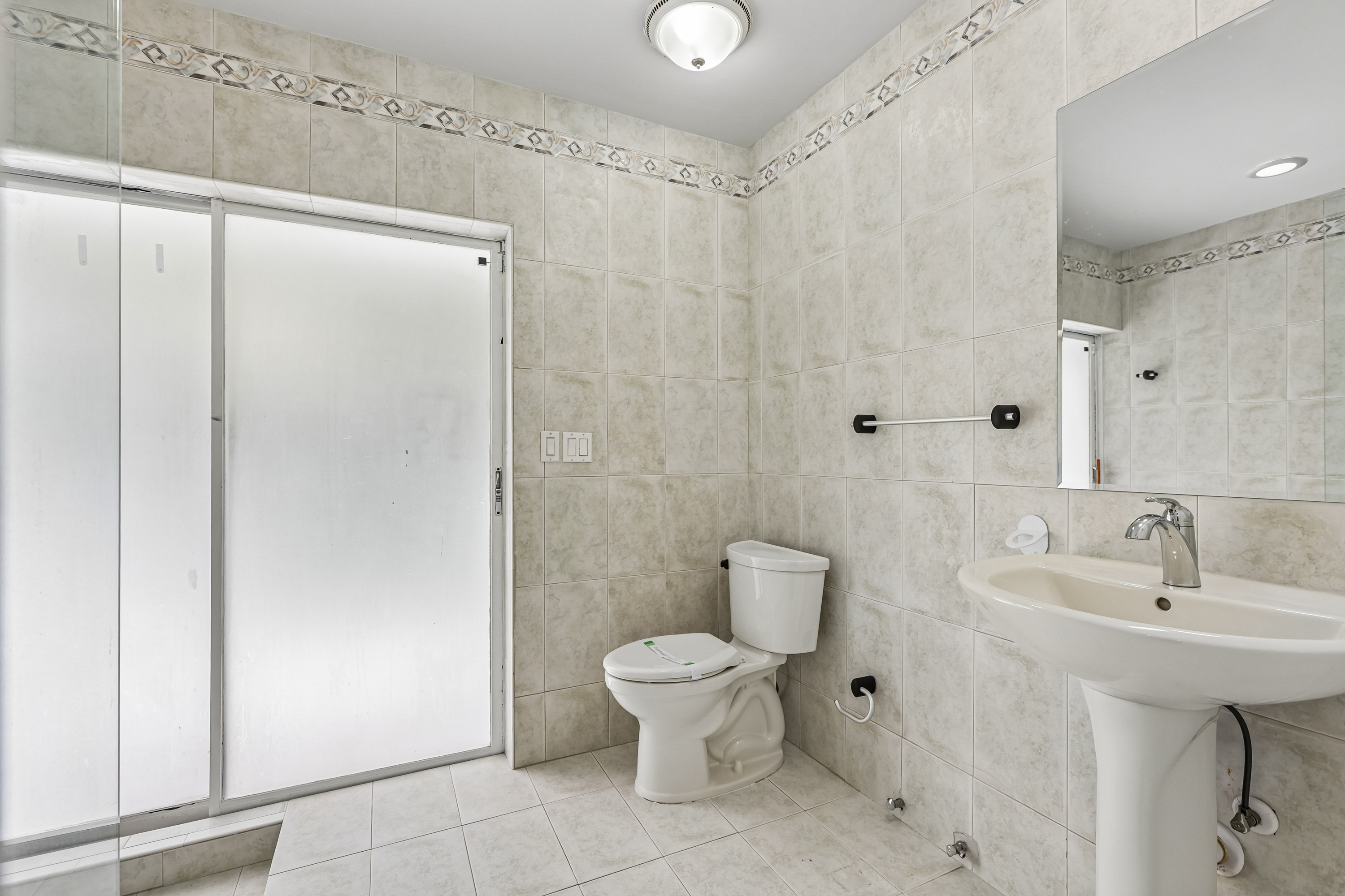 Photo 50 of 75 of 7745 SW 183rd Ter, Palmetto Bay, FL
