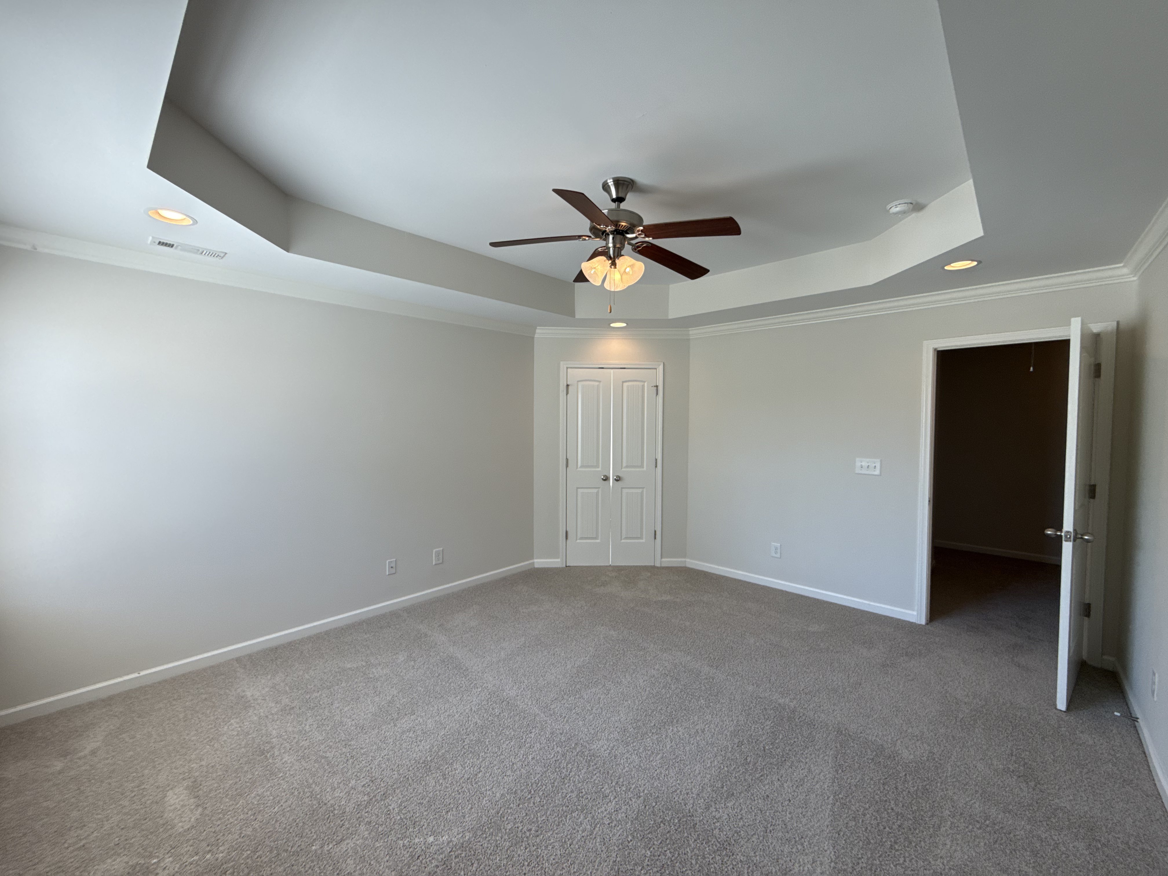 Photo 10 of 31 of 576 Green Ln, Whites Creek, TN