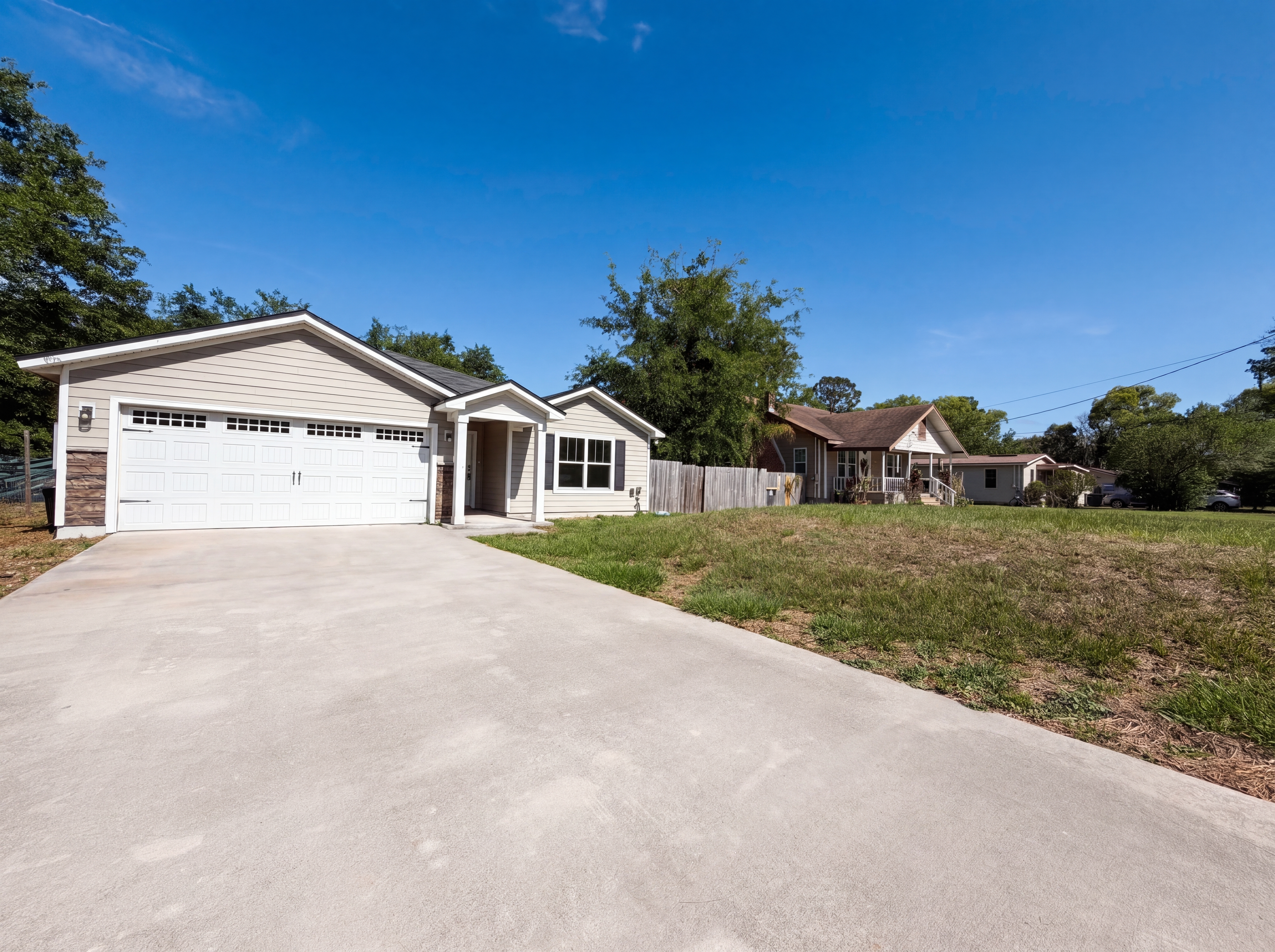 Photo 21 of 23 of 5925 Davon St, Jacksonville, FL