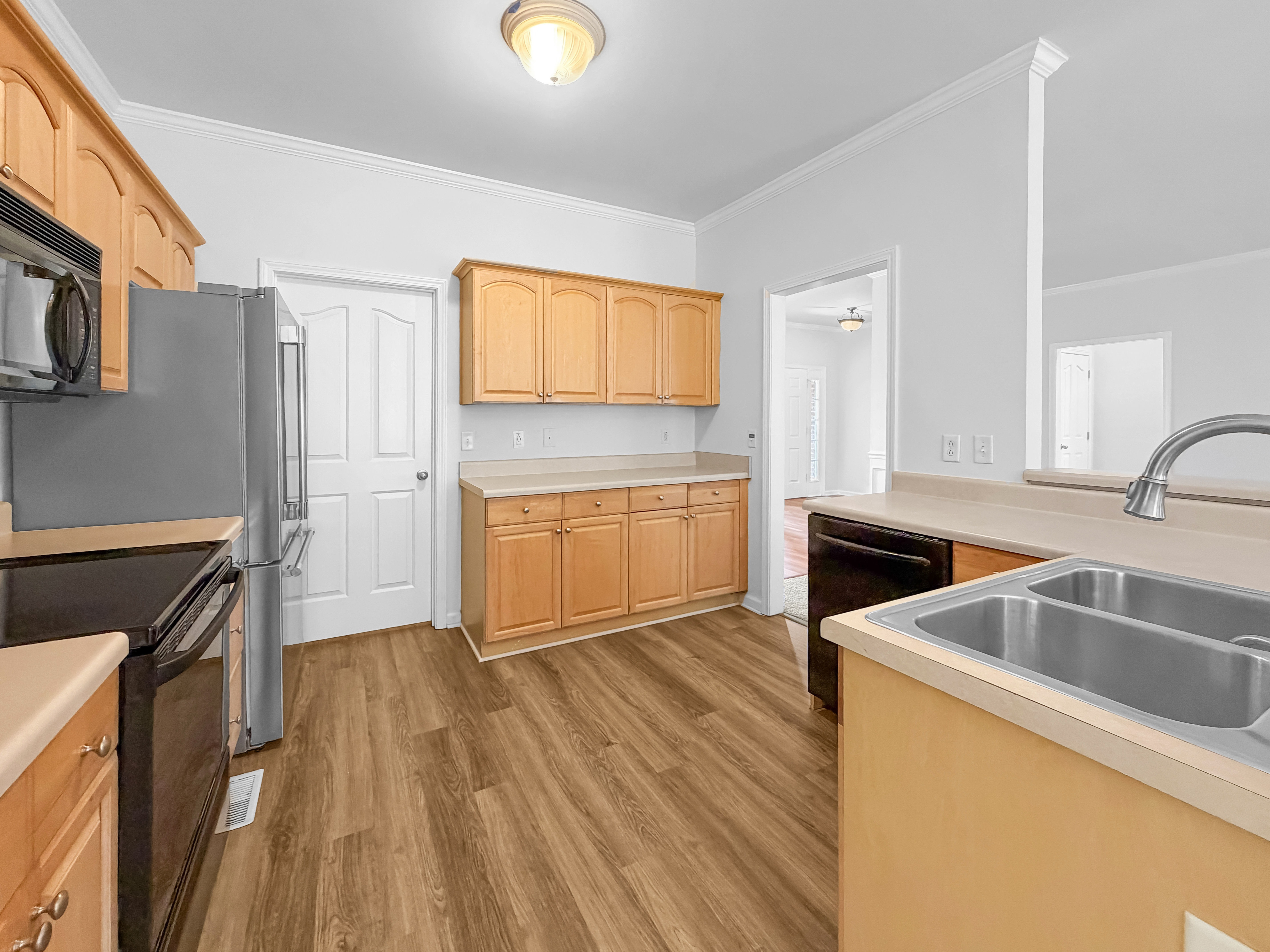 Photo 2 of 24 of 3227 Bilbrey Dr, Murfreesboro, TN