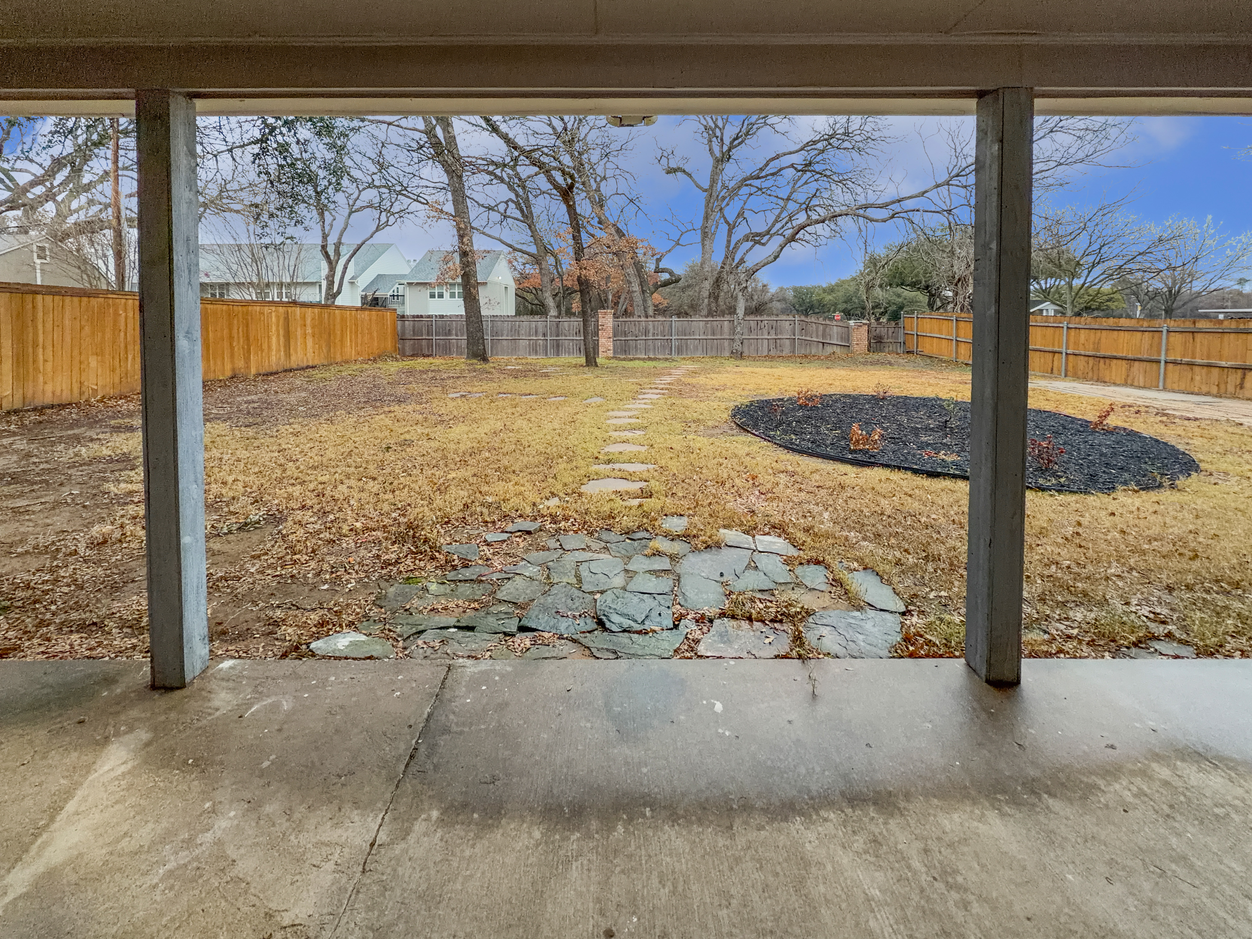 Photo 29 of 31 of 1951 Pin Oak Dr, Flower Mound, TX