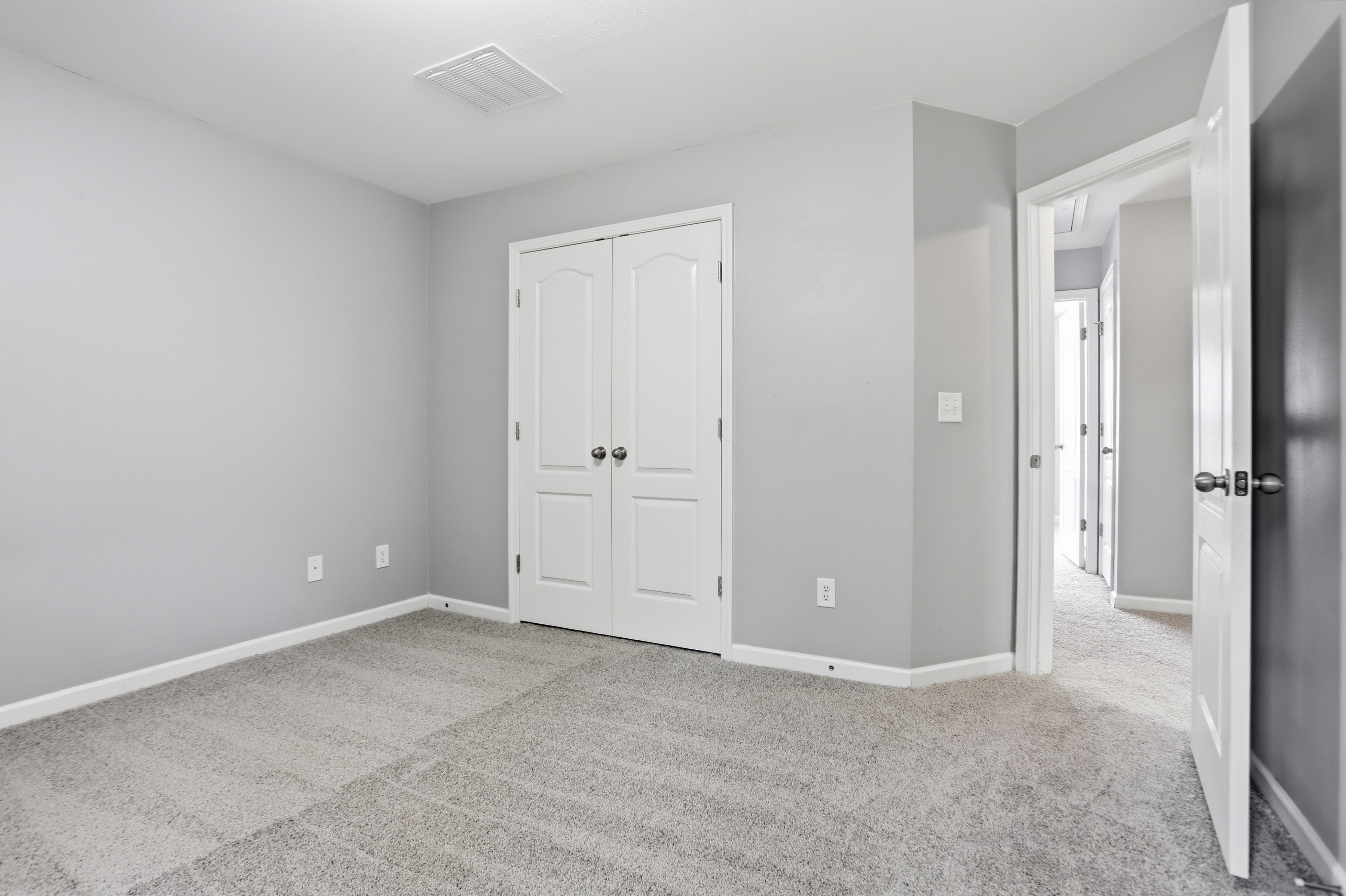 Photo 20 of 35 of 9518 Rushmore Cir, Braselton, GA