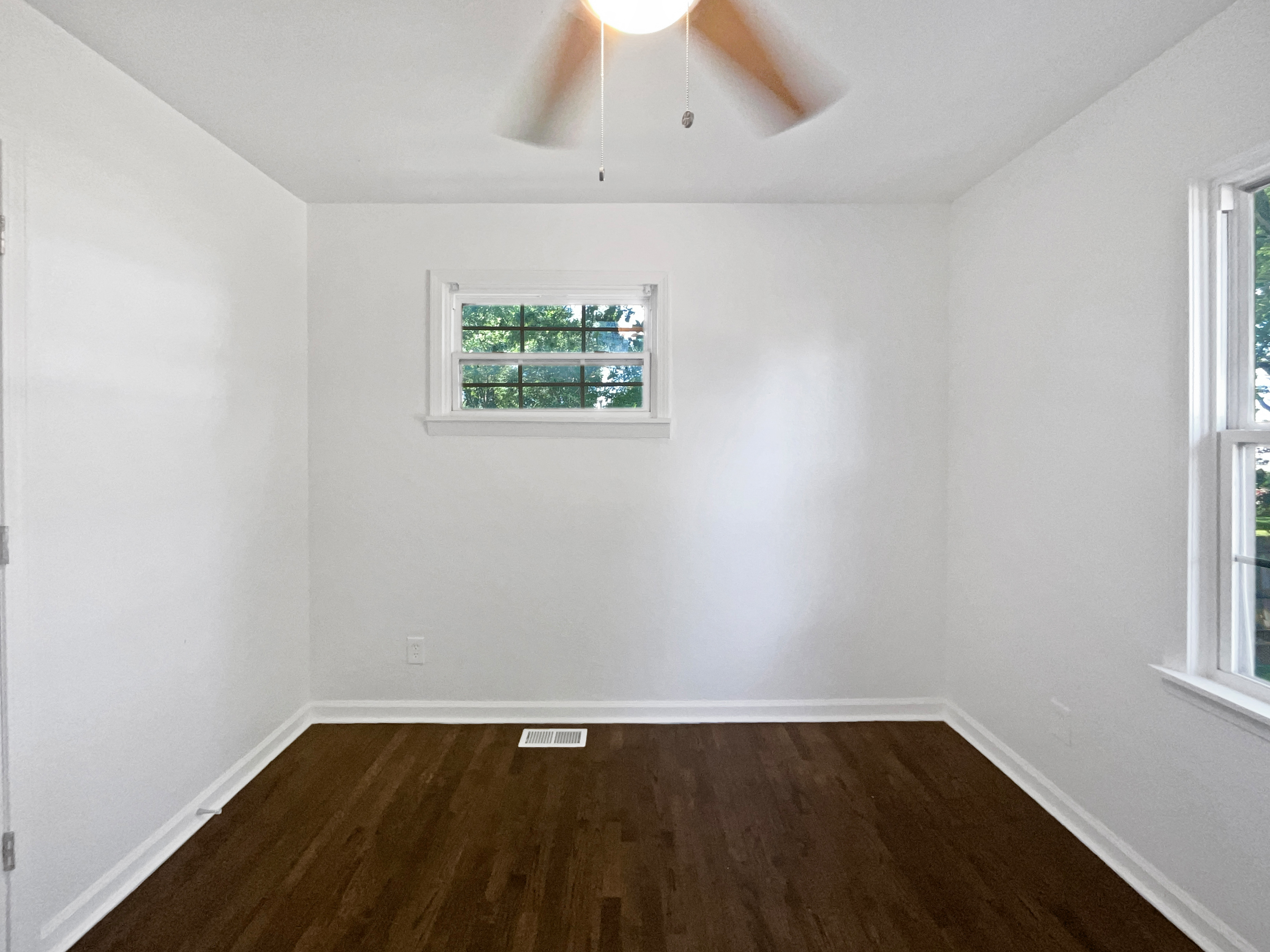 Photo 15 of 20 of 10014 Hardesty Ave, Kansas City, MO