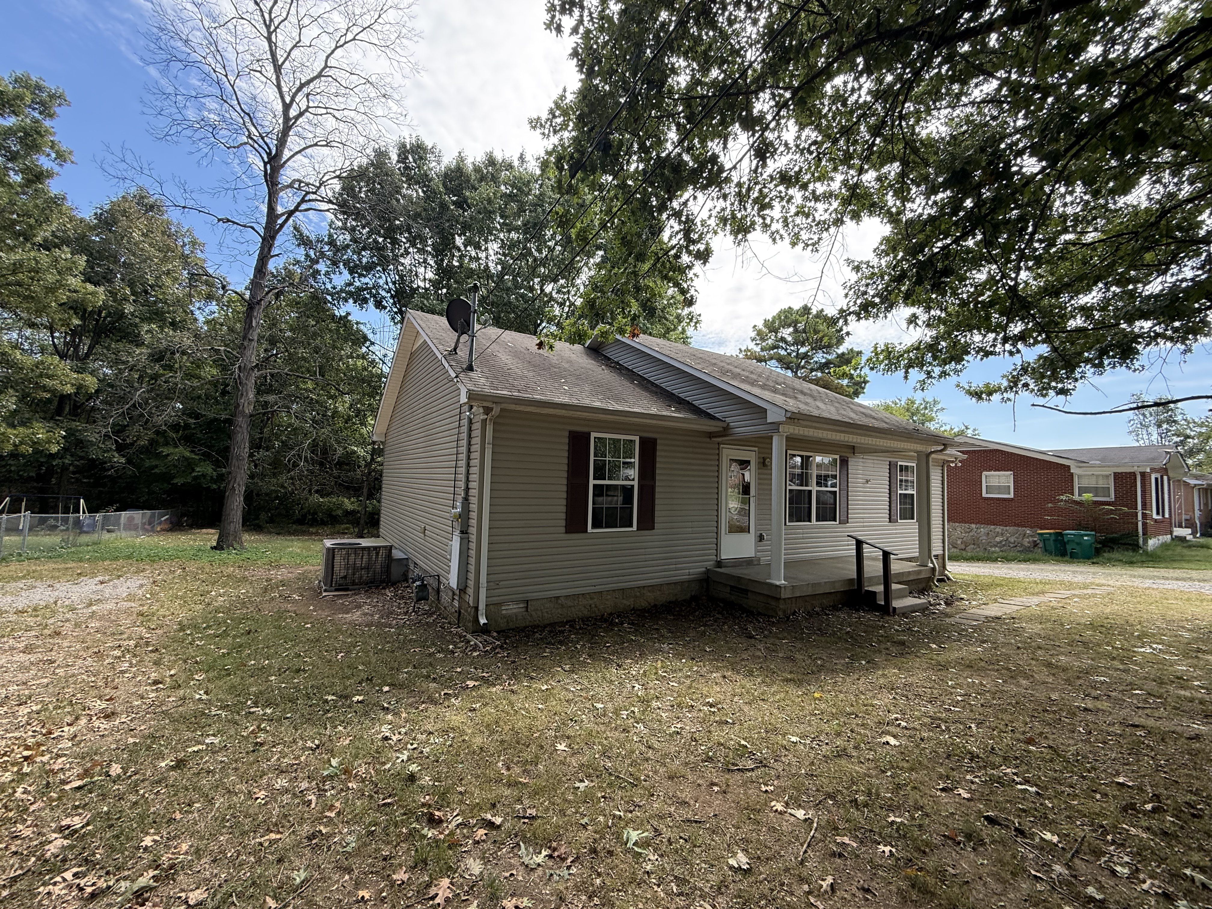 Photo 24 of 25 of 685 Douglas Ave, Lewisburg, TN