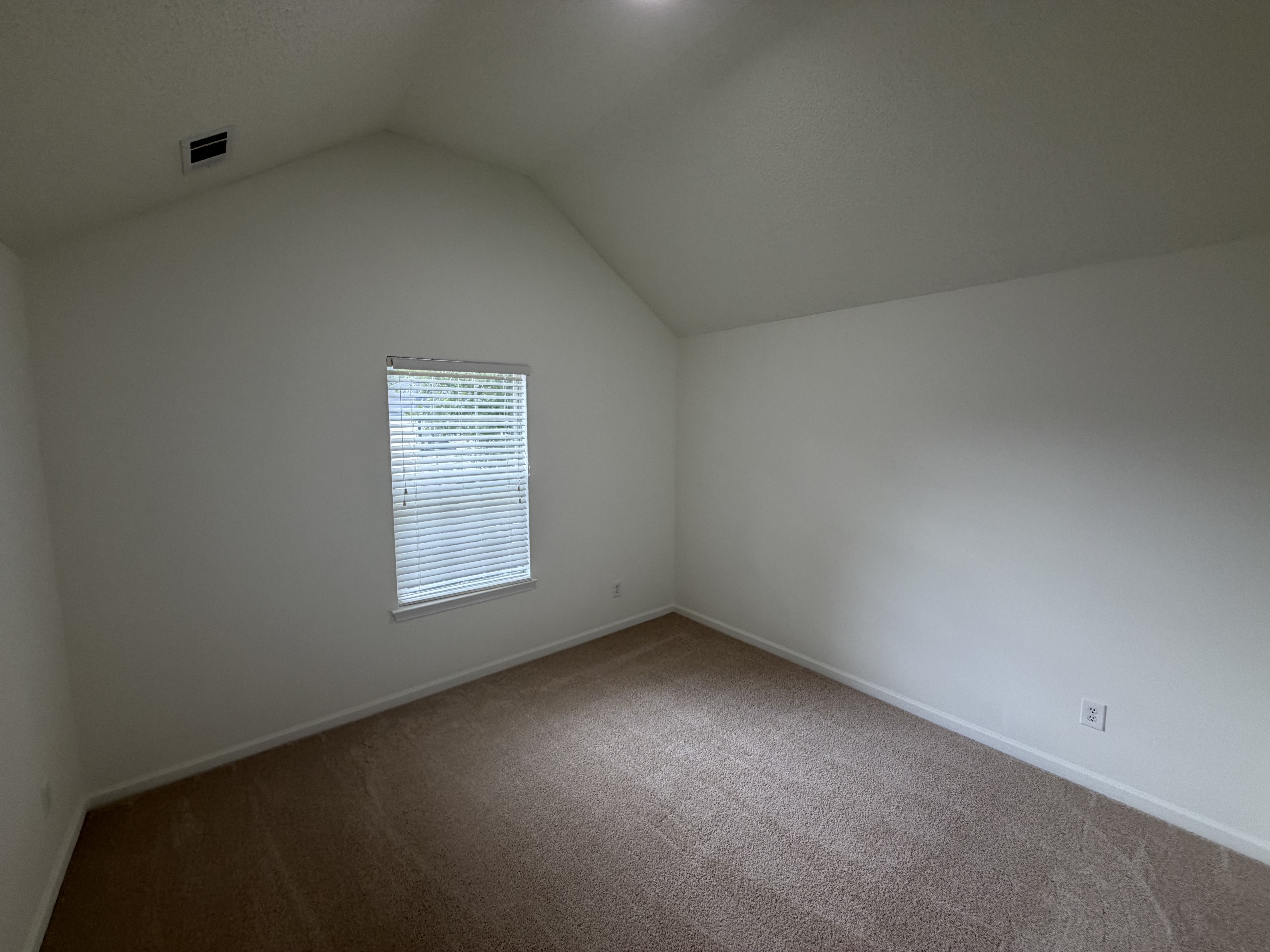 Photo 5 of 20 of 4720 Buffalo St, Fairburn, GA