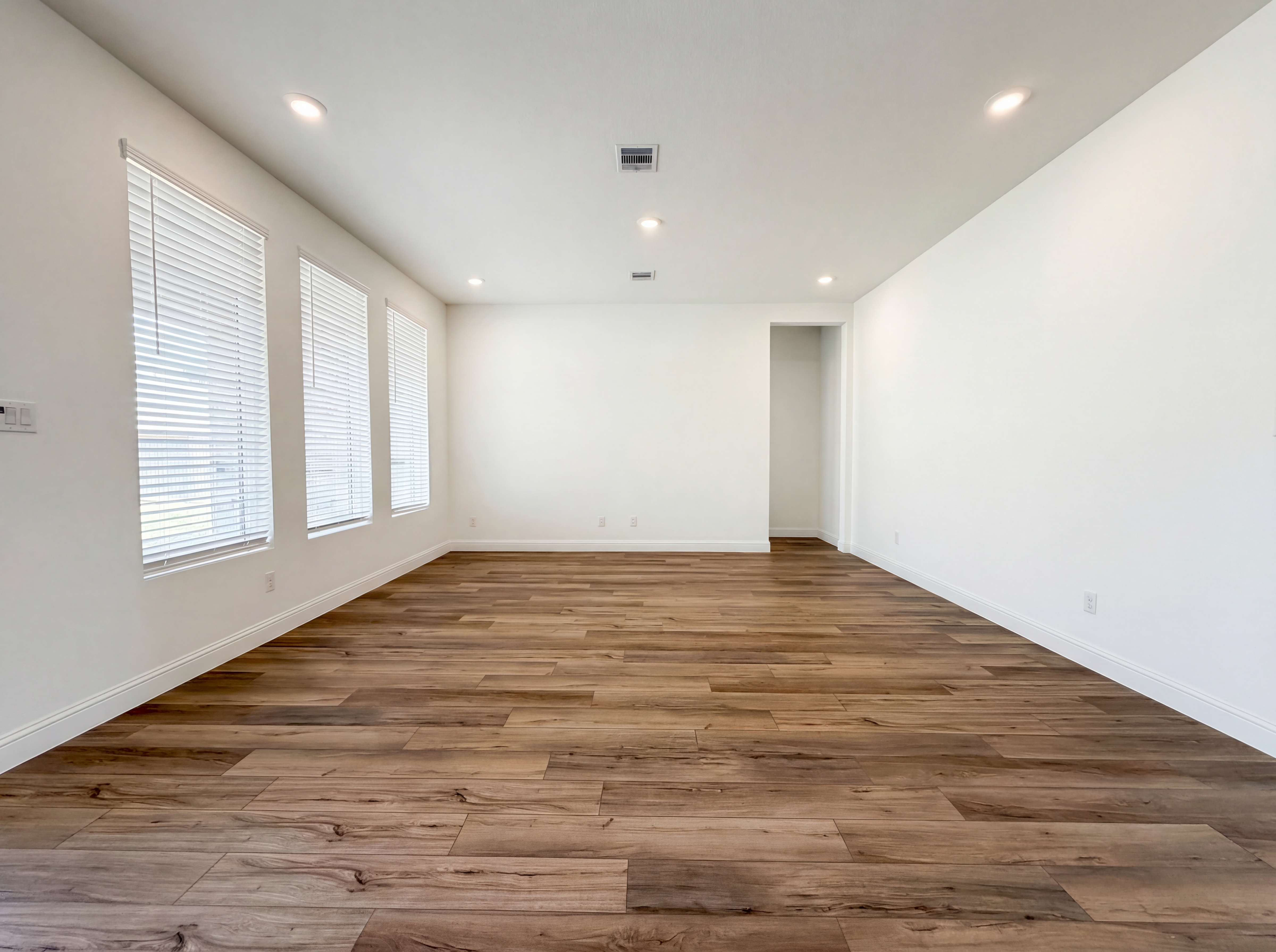 Photo 3 of 21 of 7939 Coastal Prairie Ct, Porter, TX