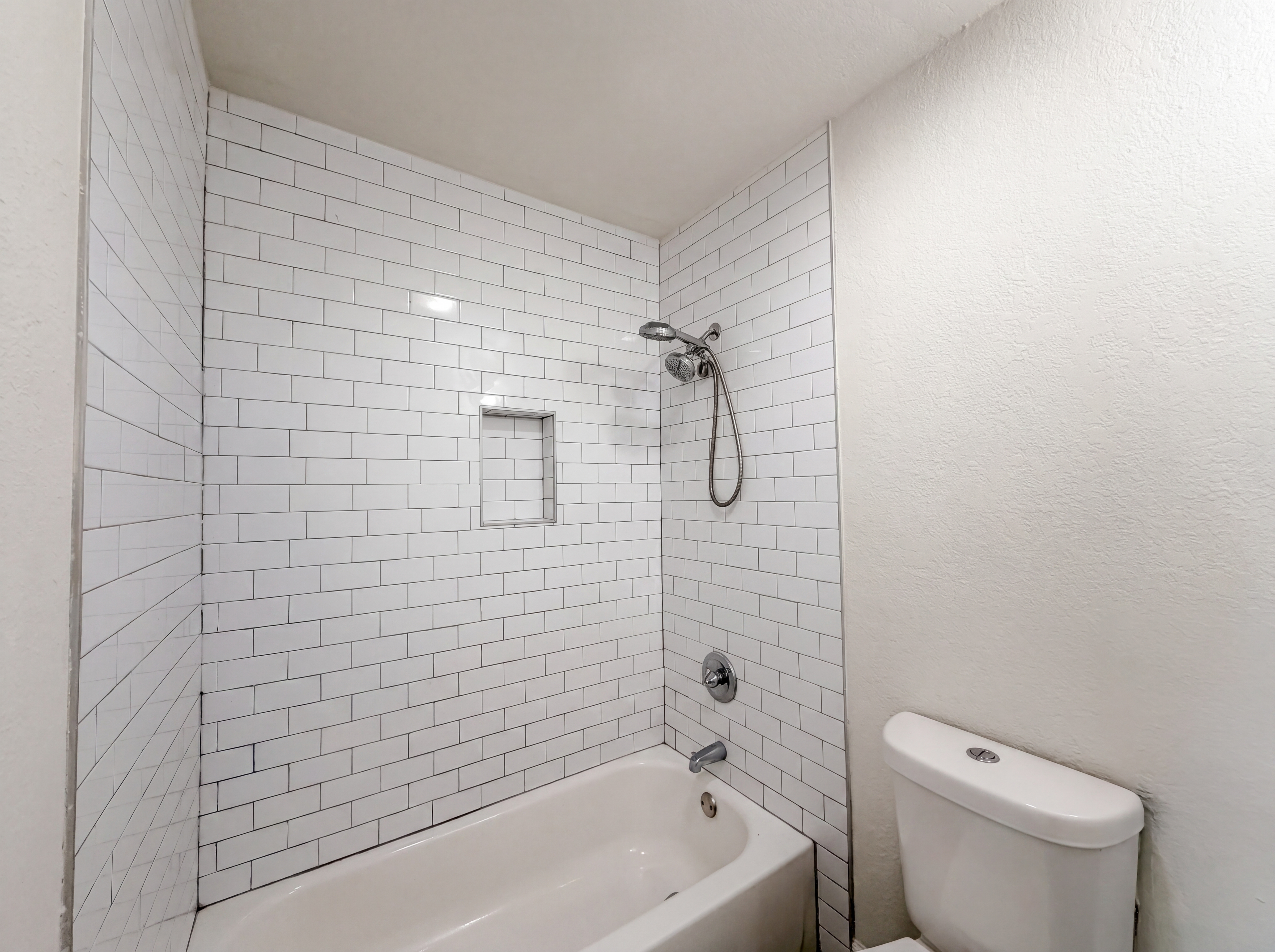 Photo 15 of 19 of 5935 Southseas St, Houston, TX