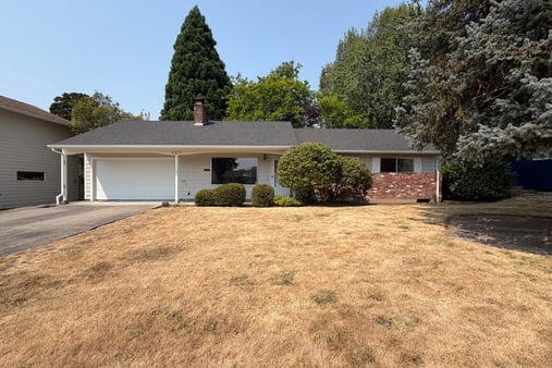 Photo 1 of 21 of 465 SW 139th Ave, Beaverton, OR