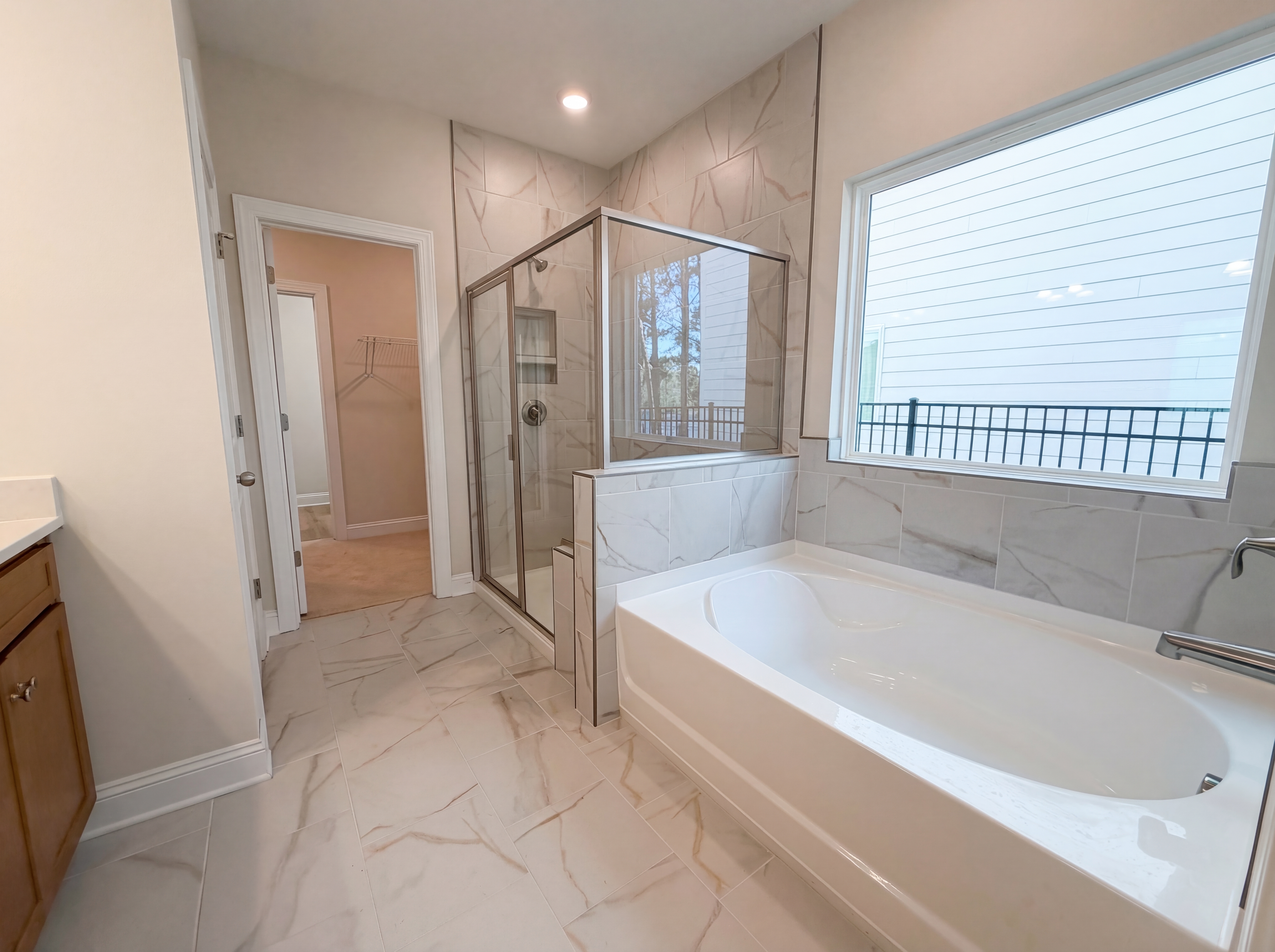 Photo 13 of 27 of 360 Autumn Pond Dr, Blythewood, SC