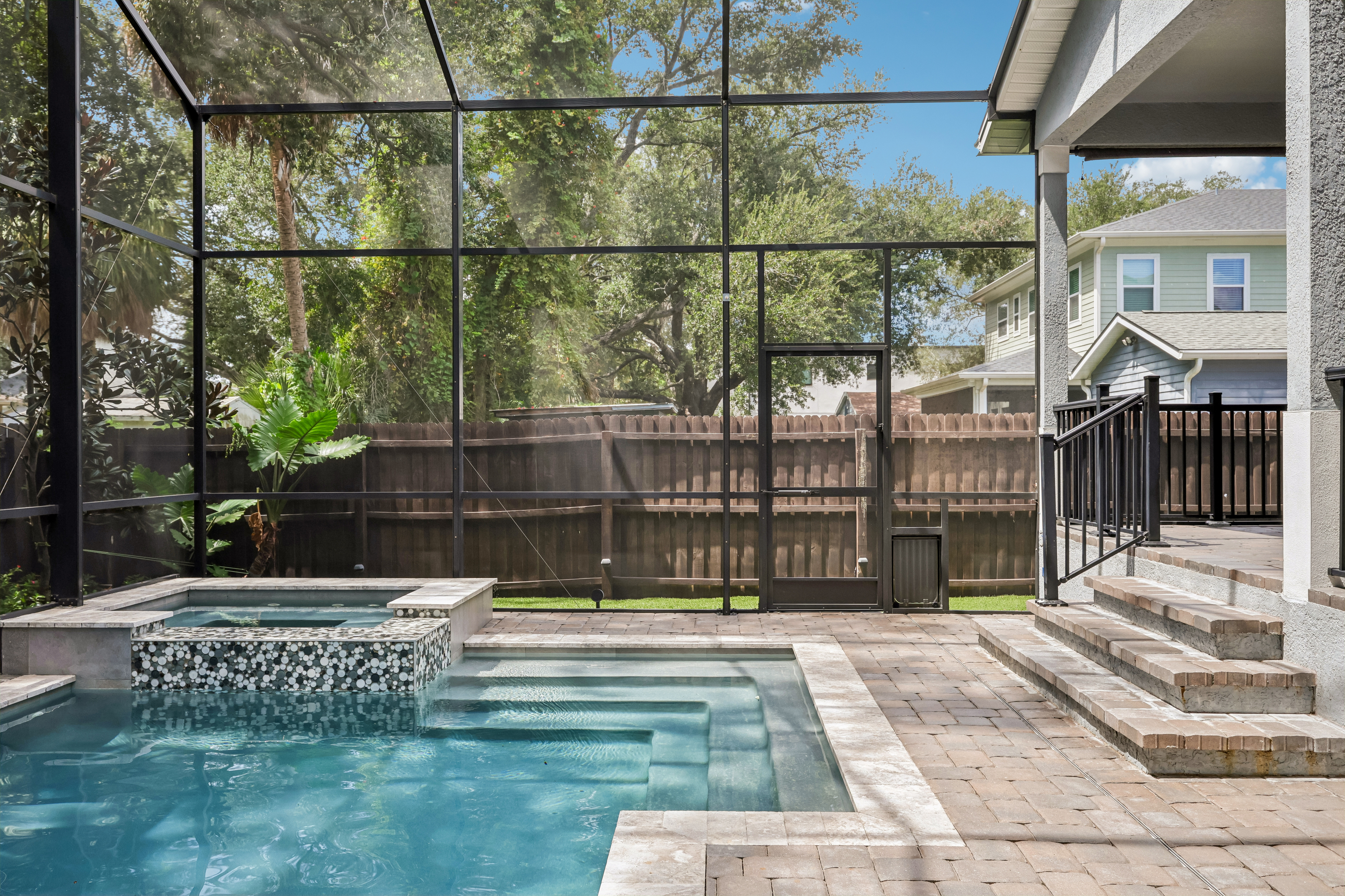 Photo 5 of 52 of 3206 W Price Ave, Tampa, FL