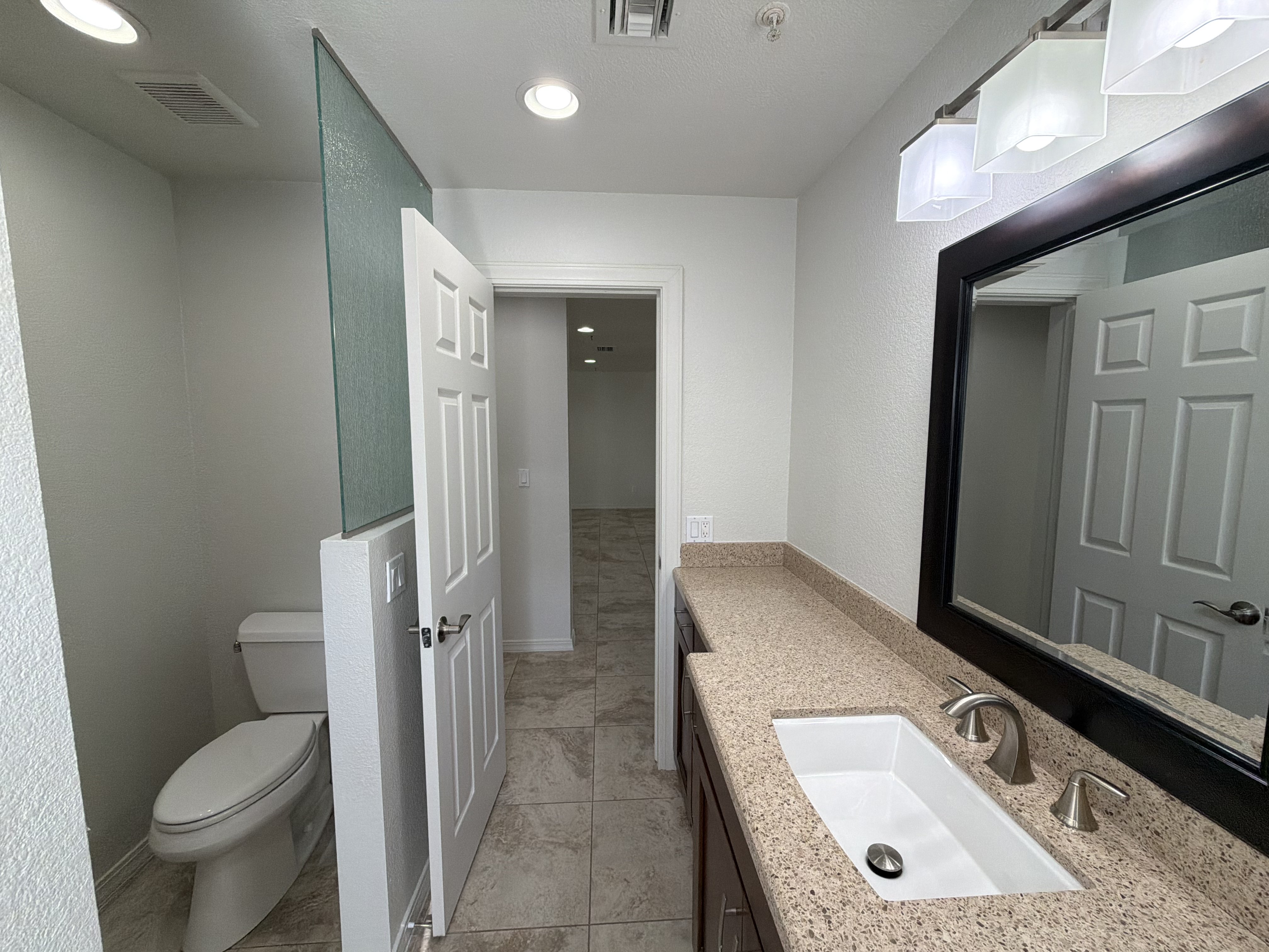 Photo 18 of 36 of 10240 E Cochise Dr, Scottsdale, AZ