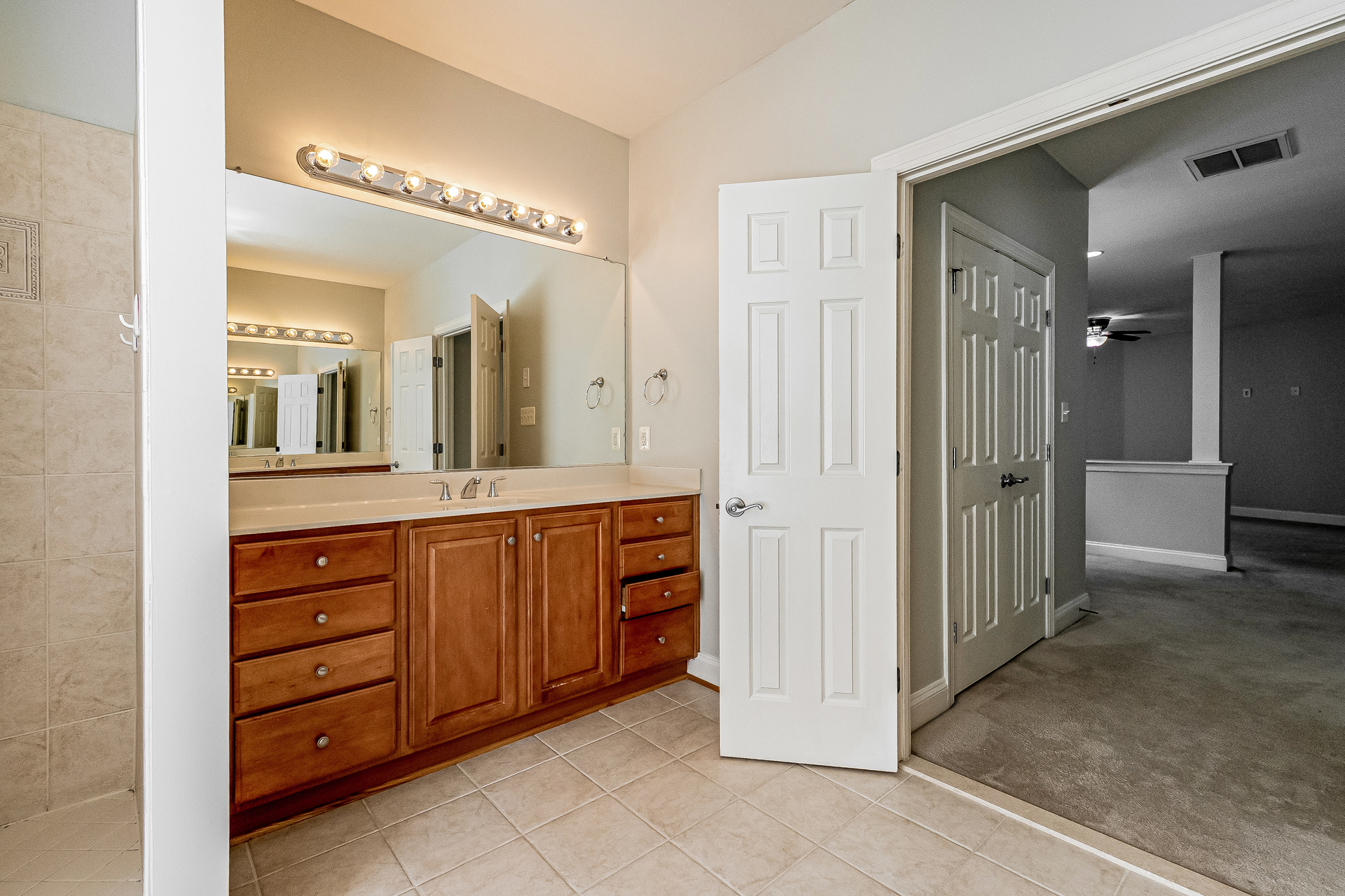 Photo 10 of 24 of 10132 Middlebrooks Ter, Nokesville, VA