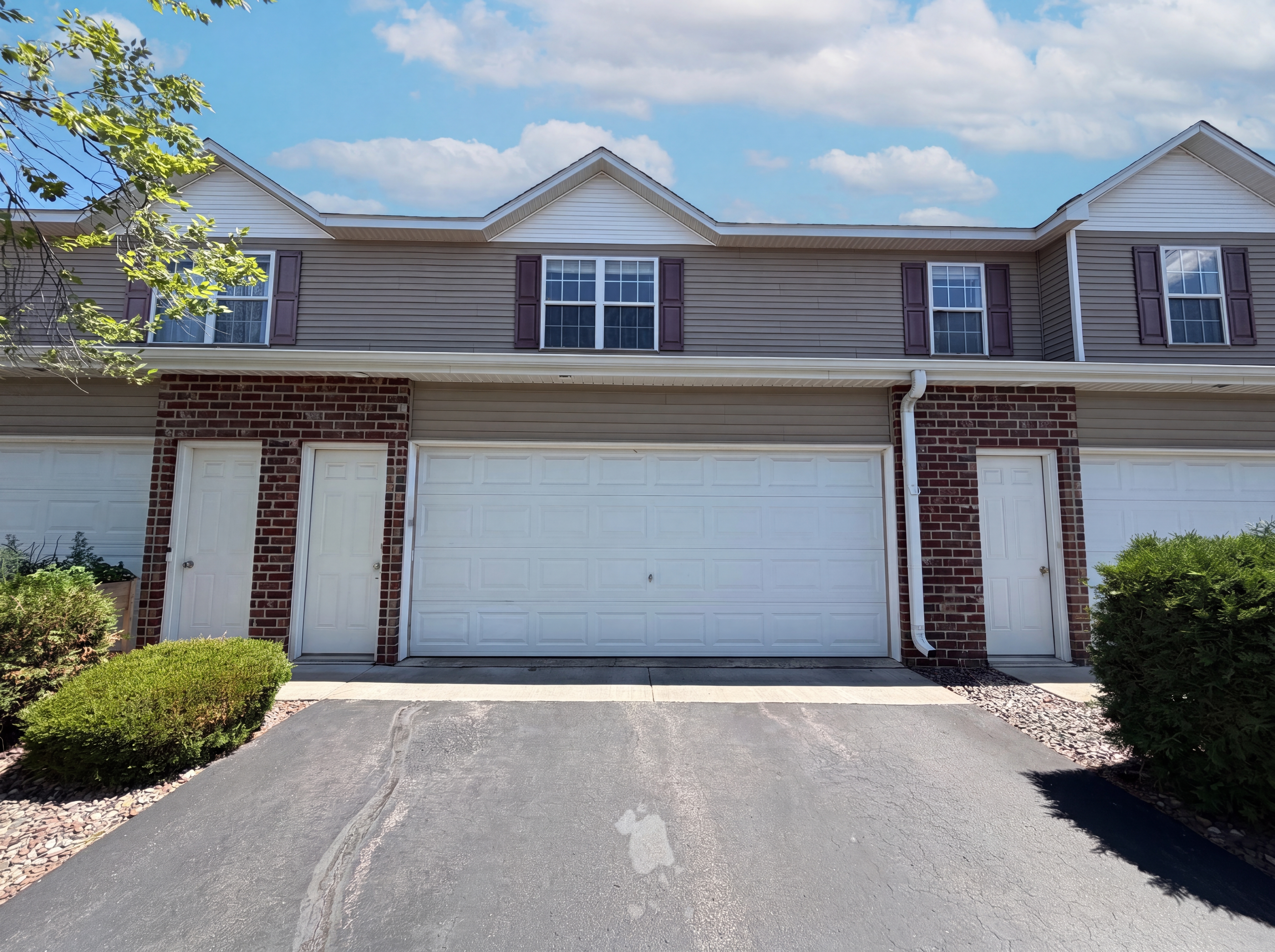 Photo 14 of 16 of 17213 Monroe St NW, Elk River, MN