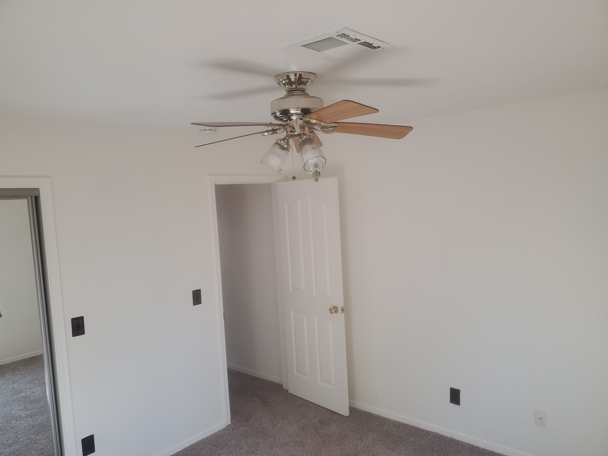 Photo 4 of 28 of 1039 Aguilera Ct, Las Cruces, NM