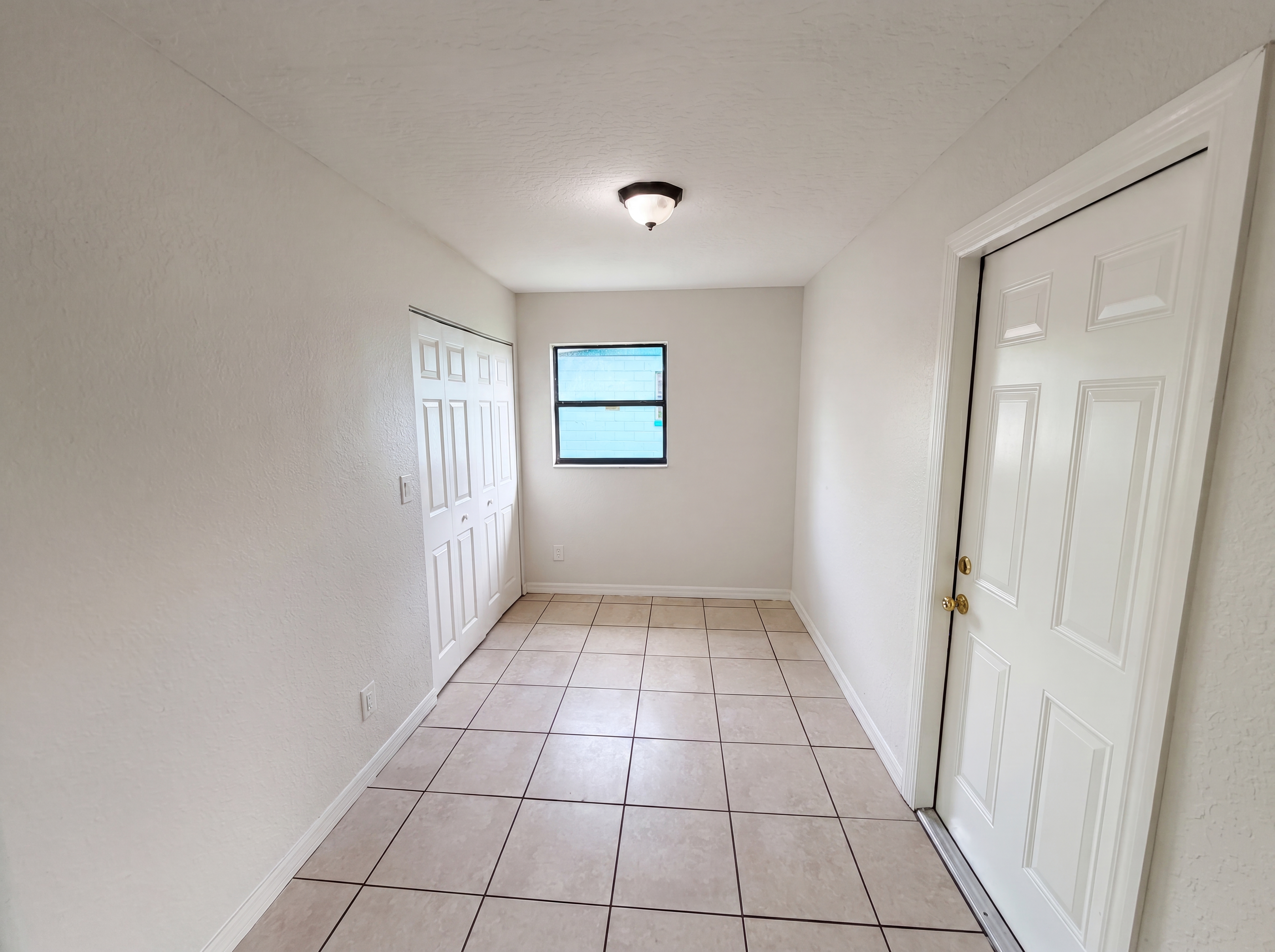 Photo 19 of 26 of 2535 Stratford Dr, Cocoa, FL
