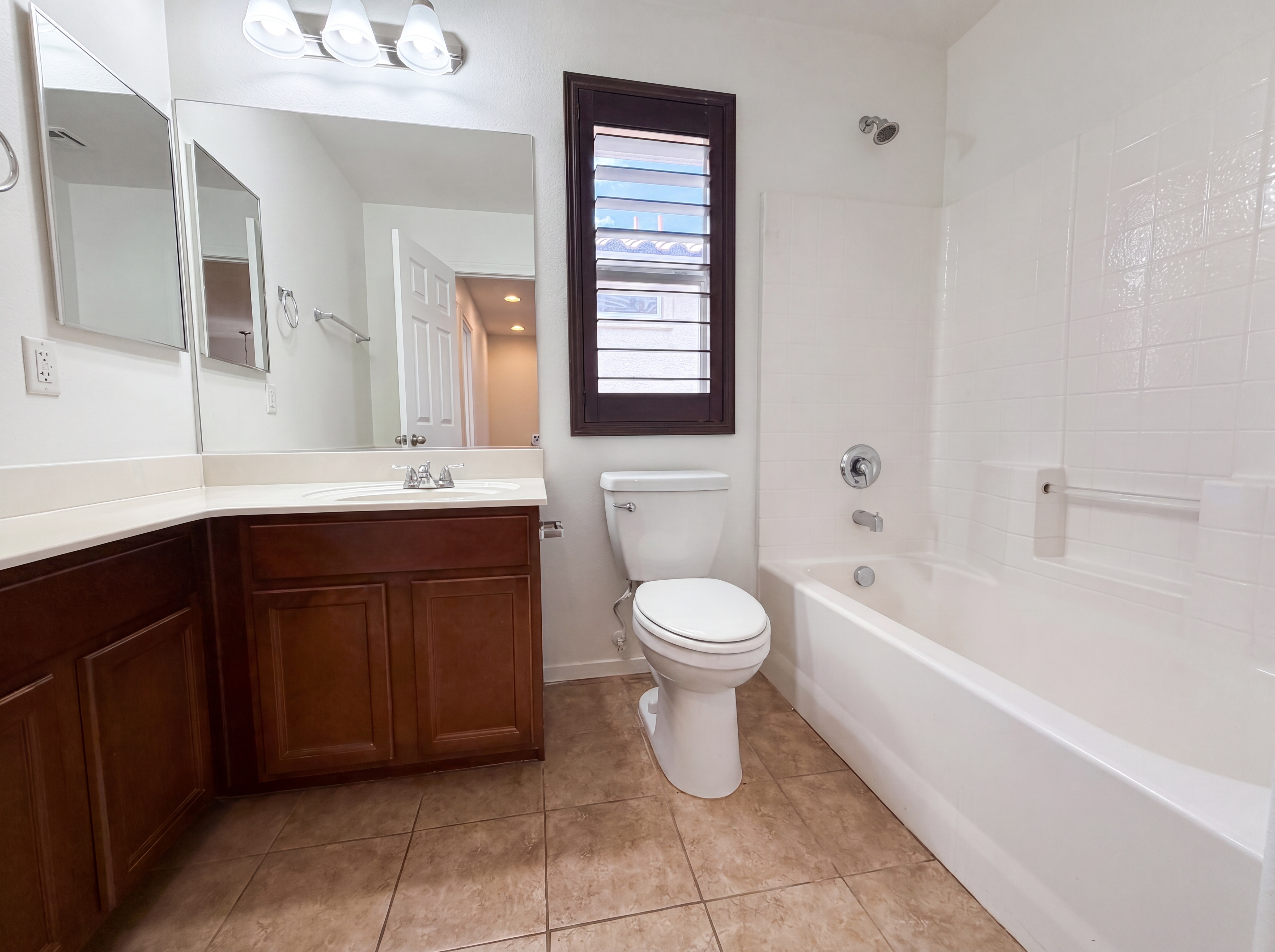 Photo 17 of 25 of 7478 Benlomond Ave, Las Vegas, NV