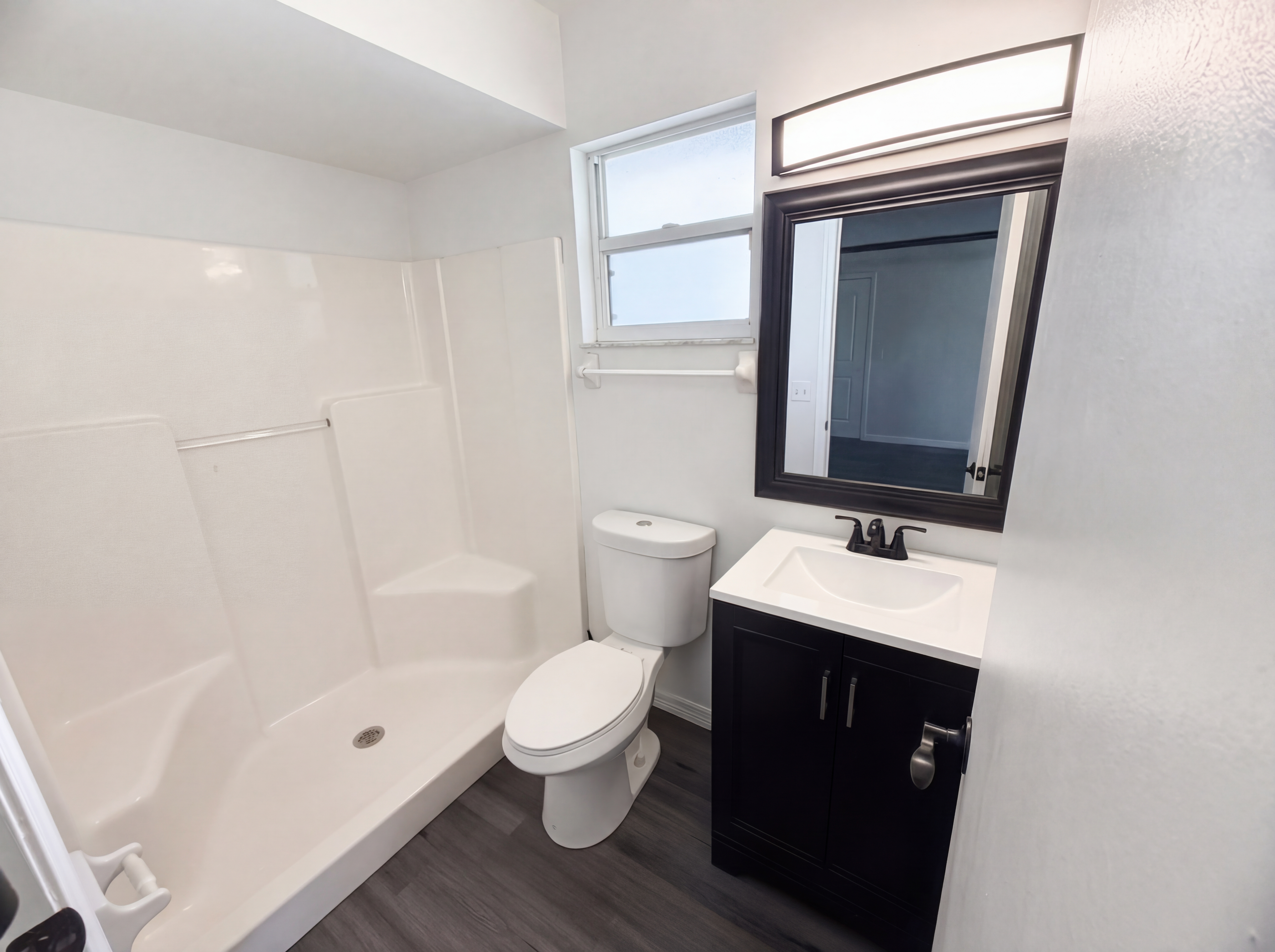Photo 10 of 27 of 681 SW McCoy Ave, Port Saint Lucie, FL