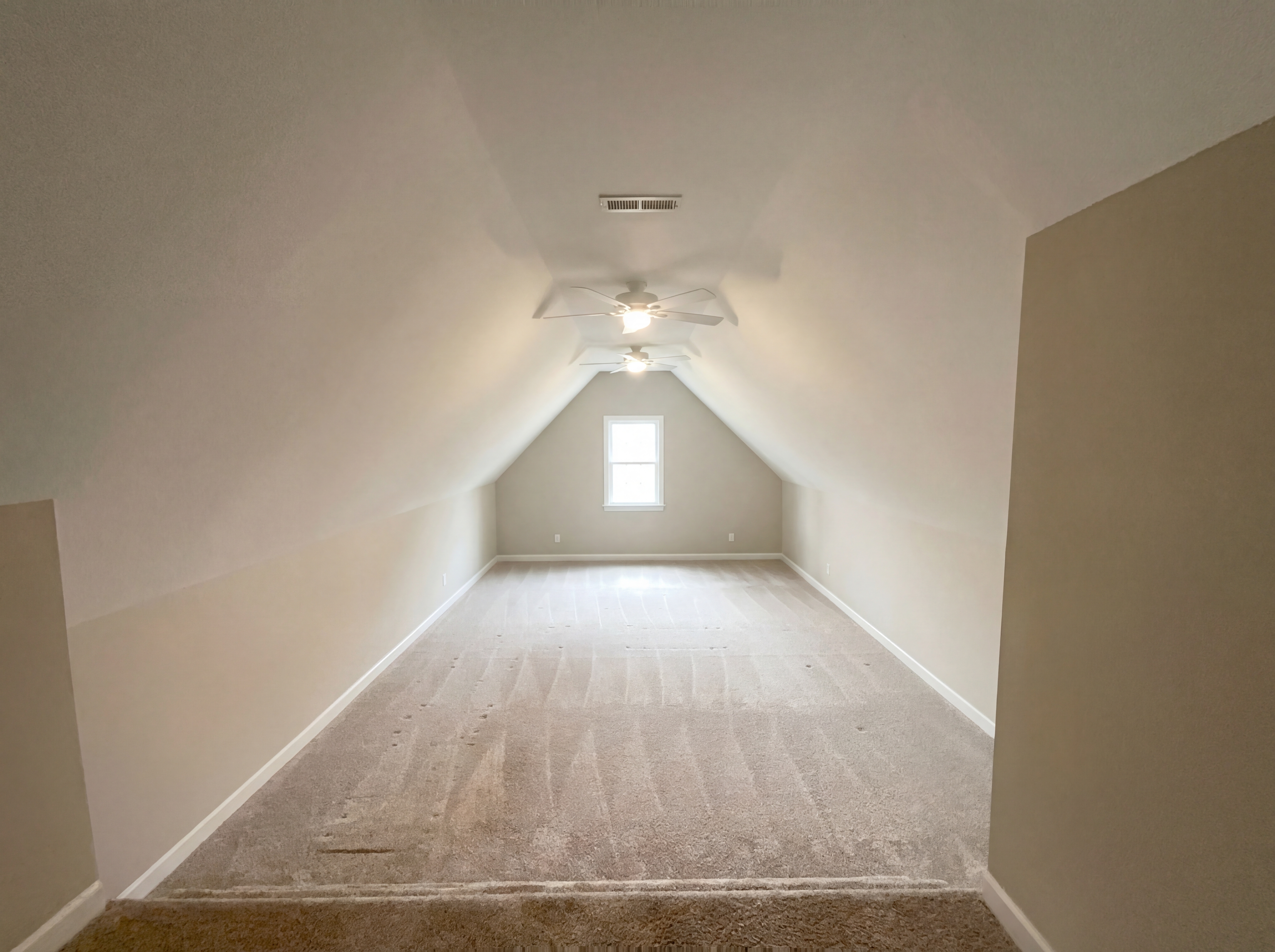 Photo 14 of 17 of 6412 Pleasant Creek Ct, Raleigh, NC