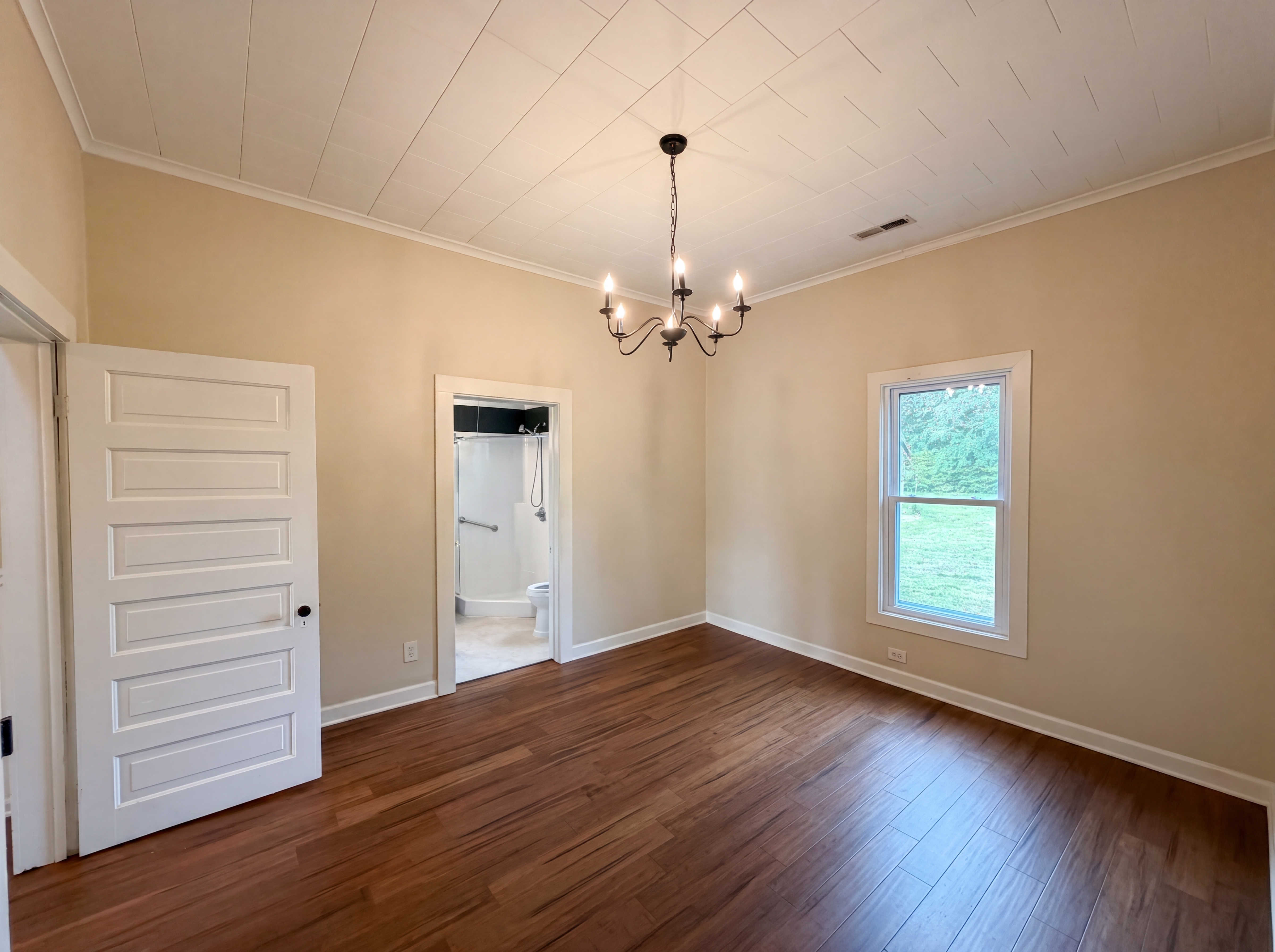 Photo 4 of 20 of 4745 Sherrills Ford Rd, Salisbury, NC