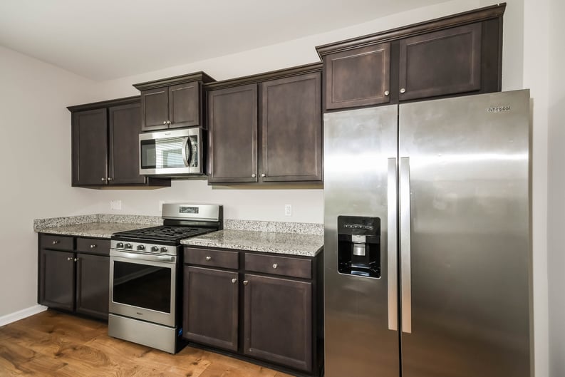 Property photo 2 of 402 Bering Ln