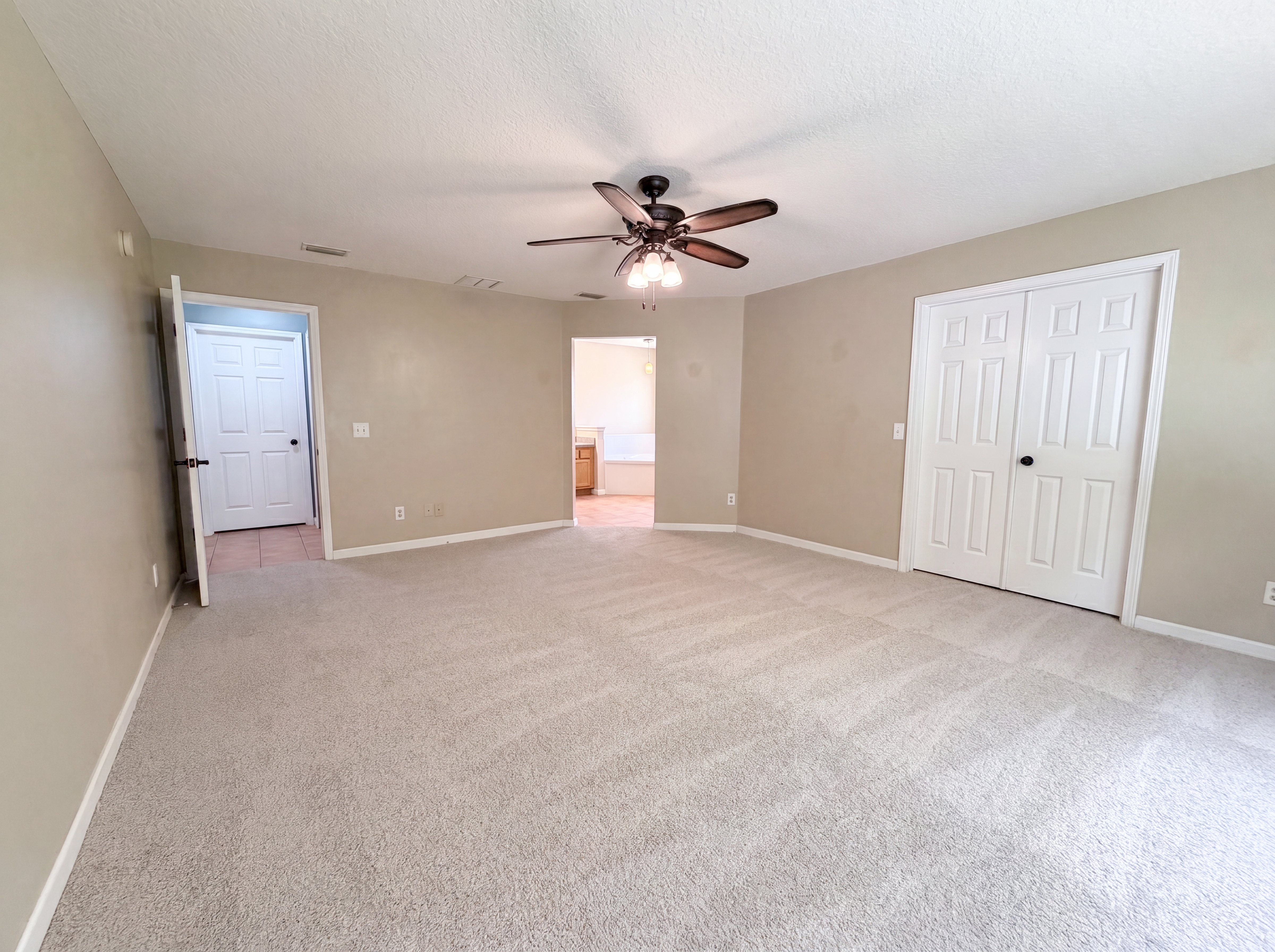 Photo 4 of 23 of 2775 Ravines Rd, Middleburg, FL