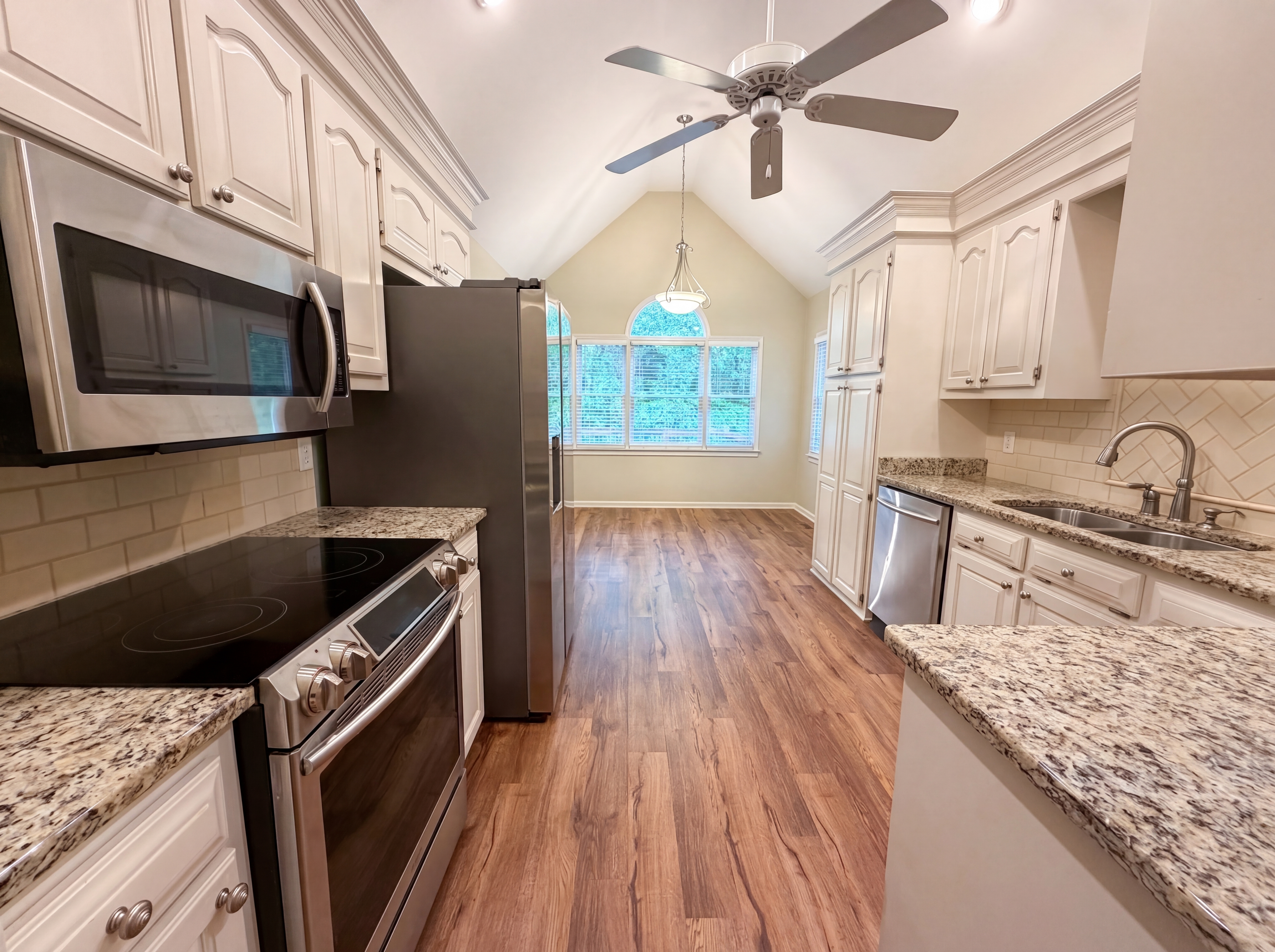 Photo 10 of 26 of 314 Carola Ln, Lexington, SC