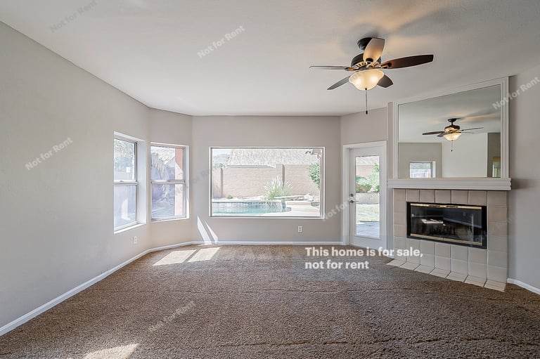 Photo 5 of 31 - 14818 S 25th Way, Phoenix, AZ 85048