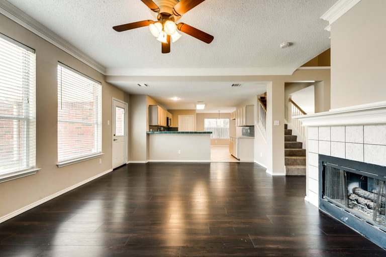 Photo 19 of 35 - 7501 Euclid Dr, Rowlett, TX 75089