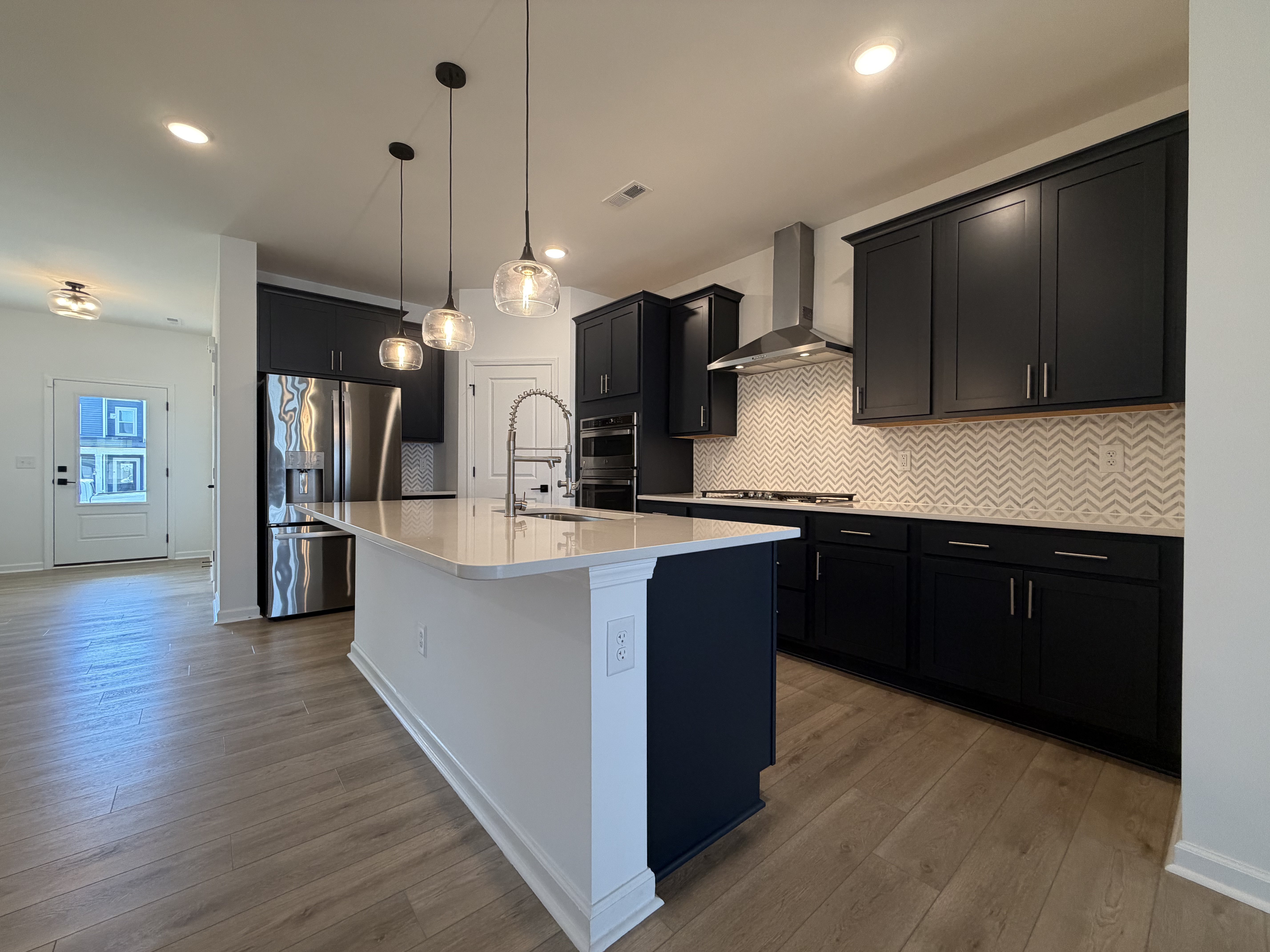 Photo 2 of 25 of 109 S Stonemill Trl, Clayton, NC