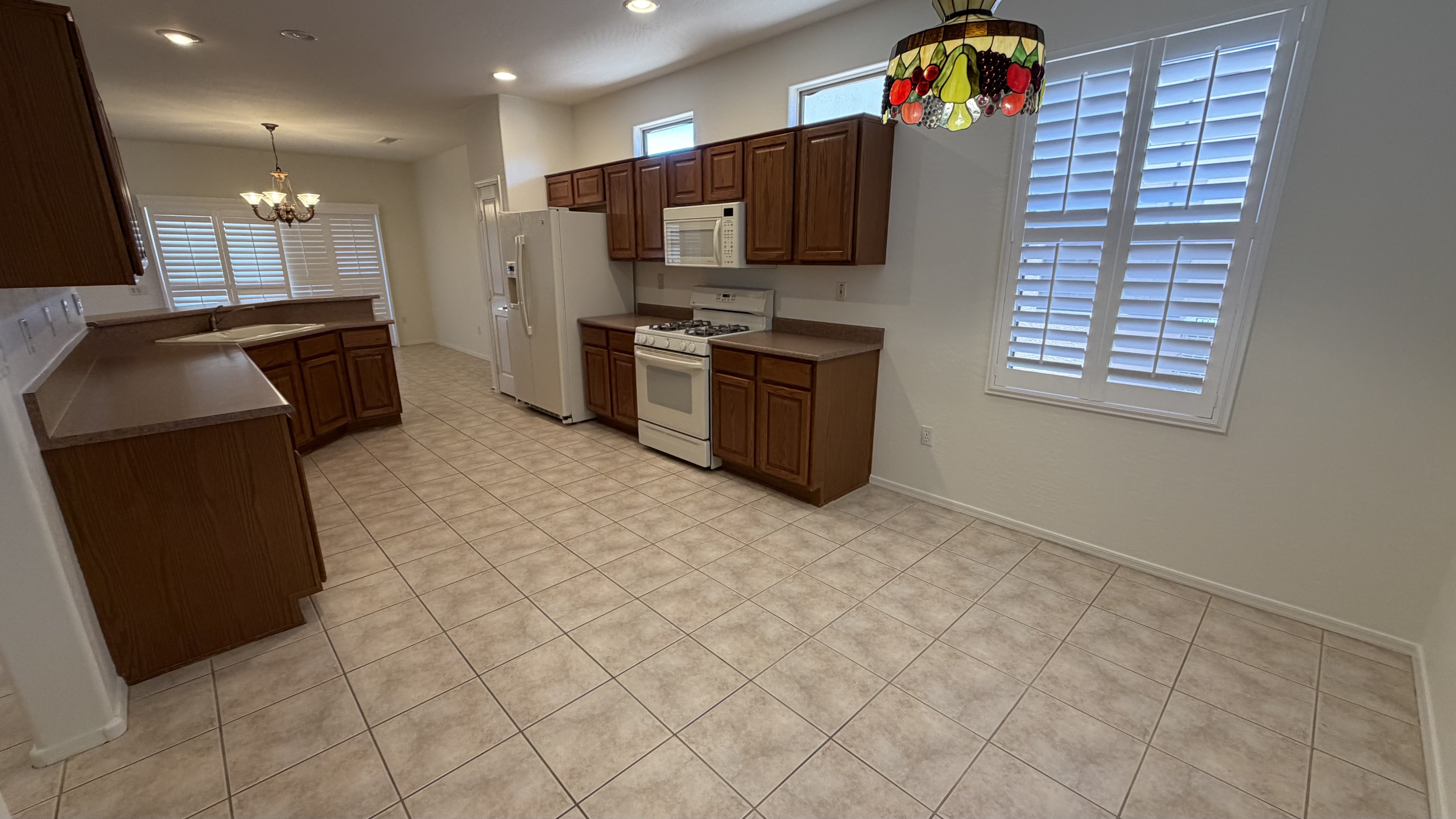 Photo 2 of 34 of 17220 W Cordova Ct, Surprise, AZ