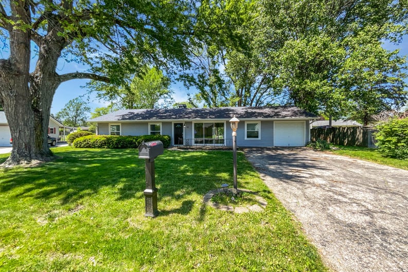 Property photo 1 of 616 W Michigan St