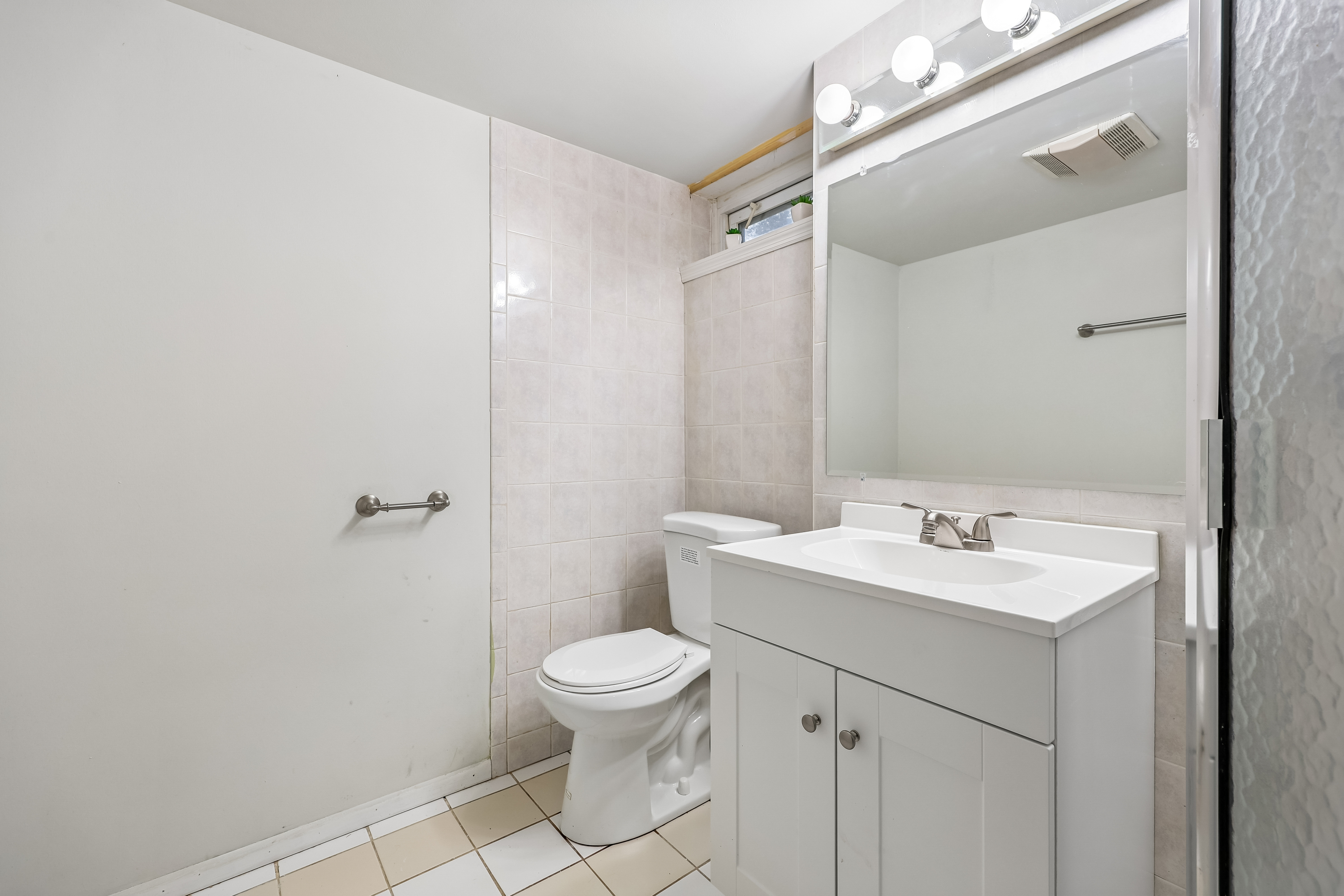 Photo 18 of 51 of 14 Highview Ave, Florida, NY