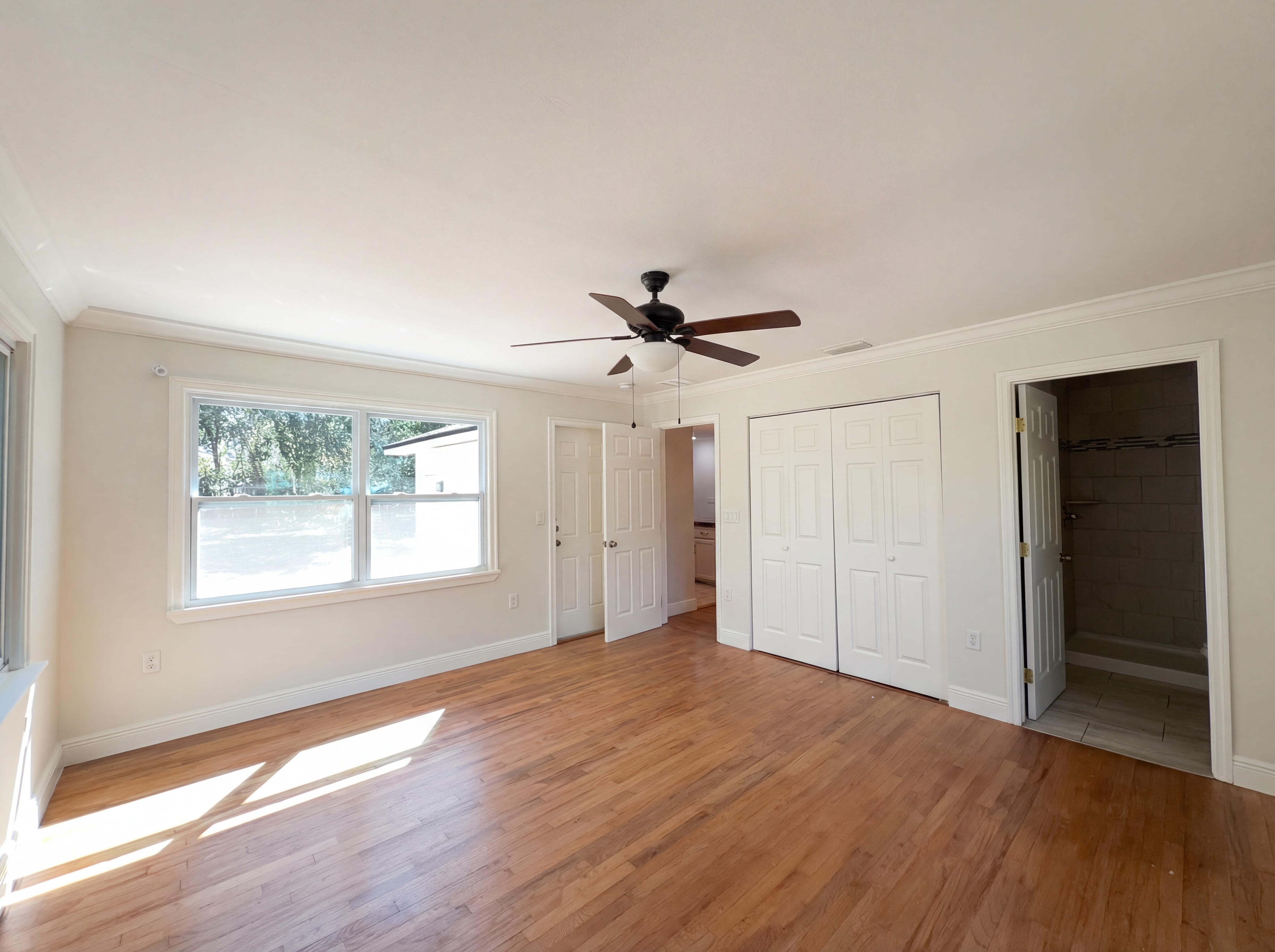 Photo 4 of 21 of 520 Sumner Ave, Orange City, FL
