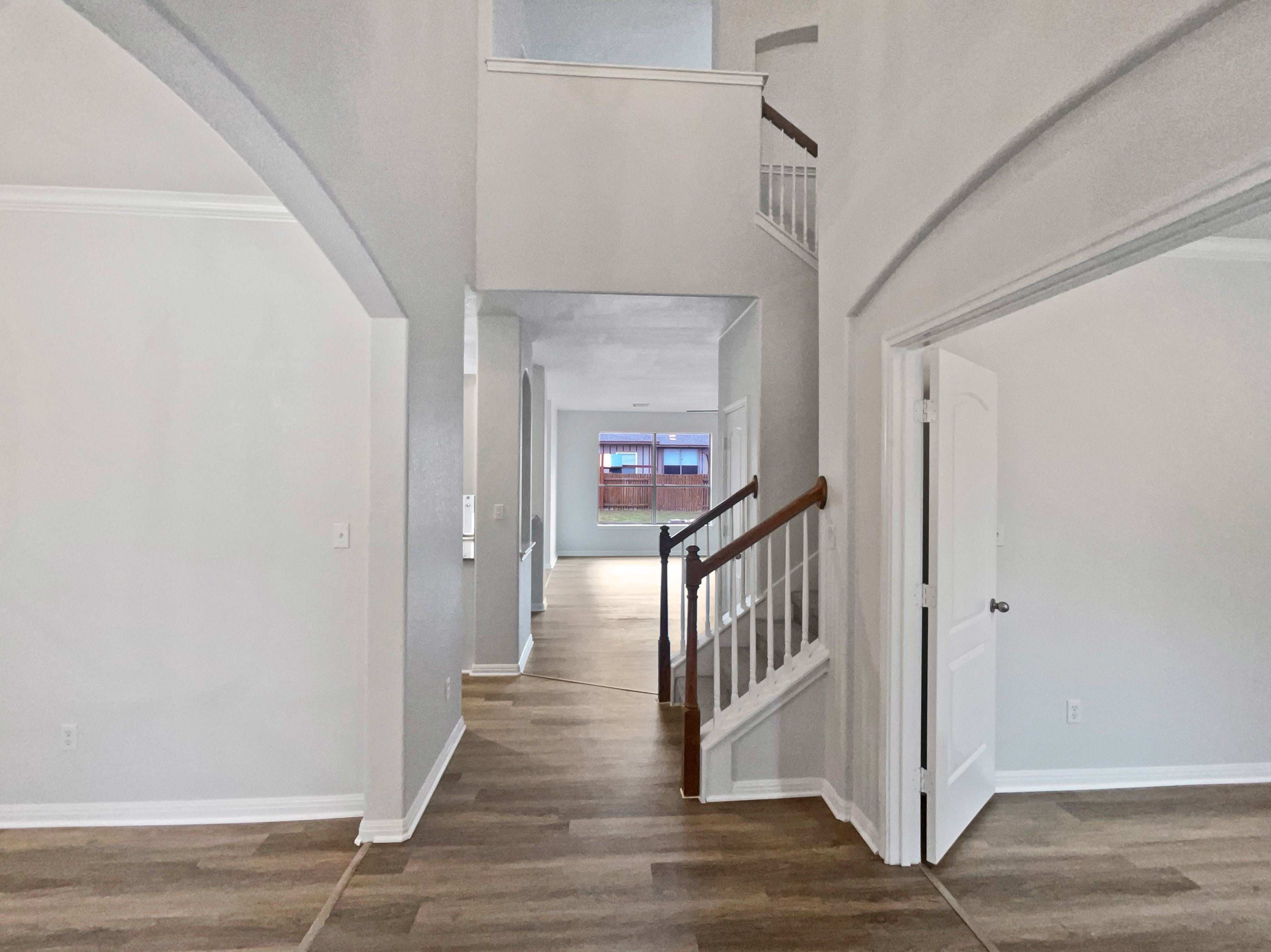 Photo 11 of 29 of 19500 Morgana Dr, Pflugerville, TX