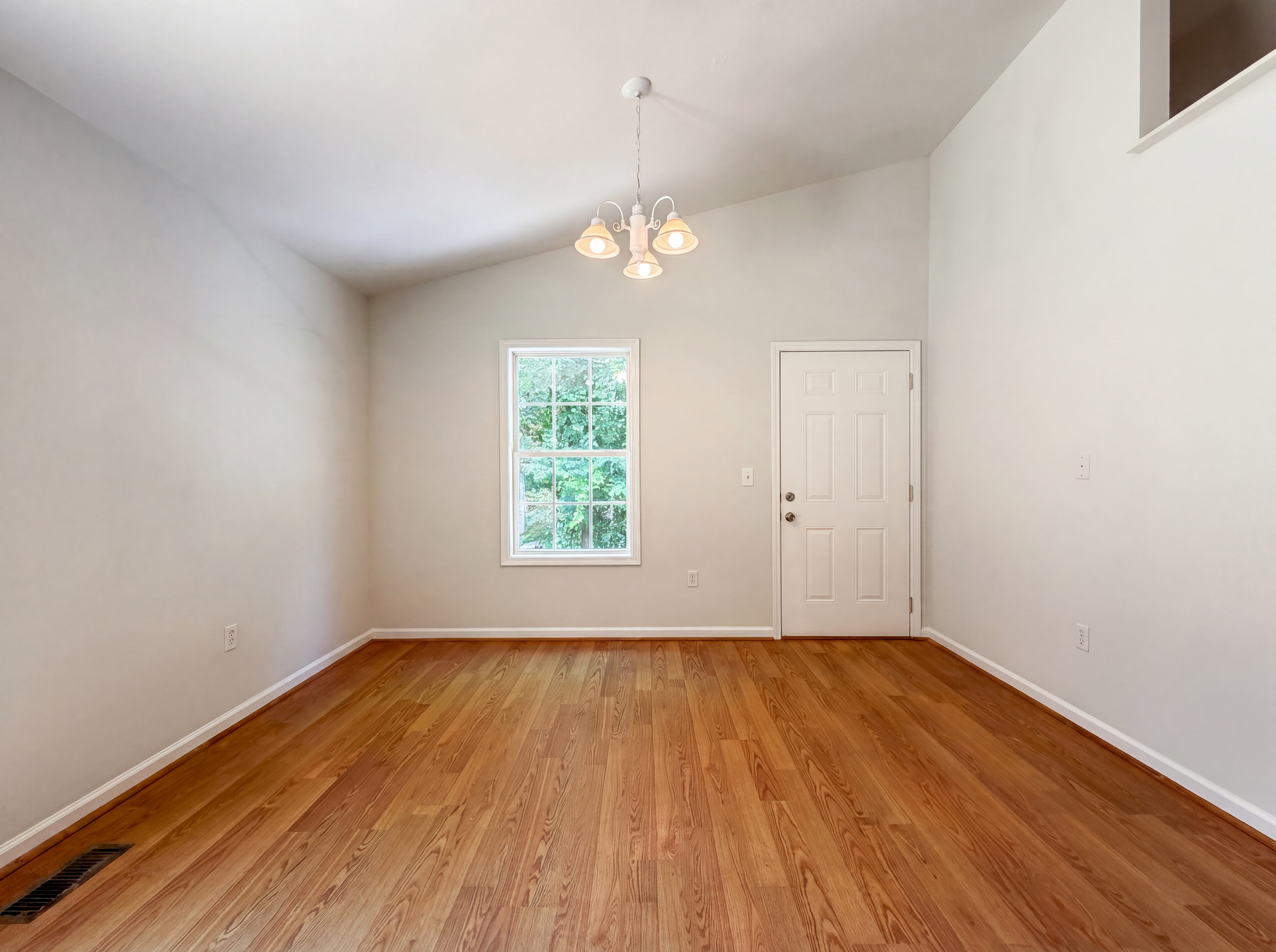 Photo 9 of 34 of 1479 Billy Bullock Rd, Dallas, GA