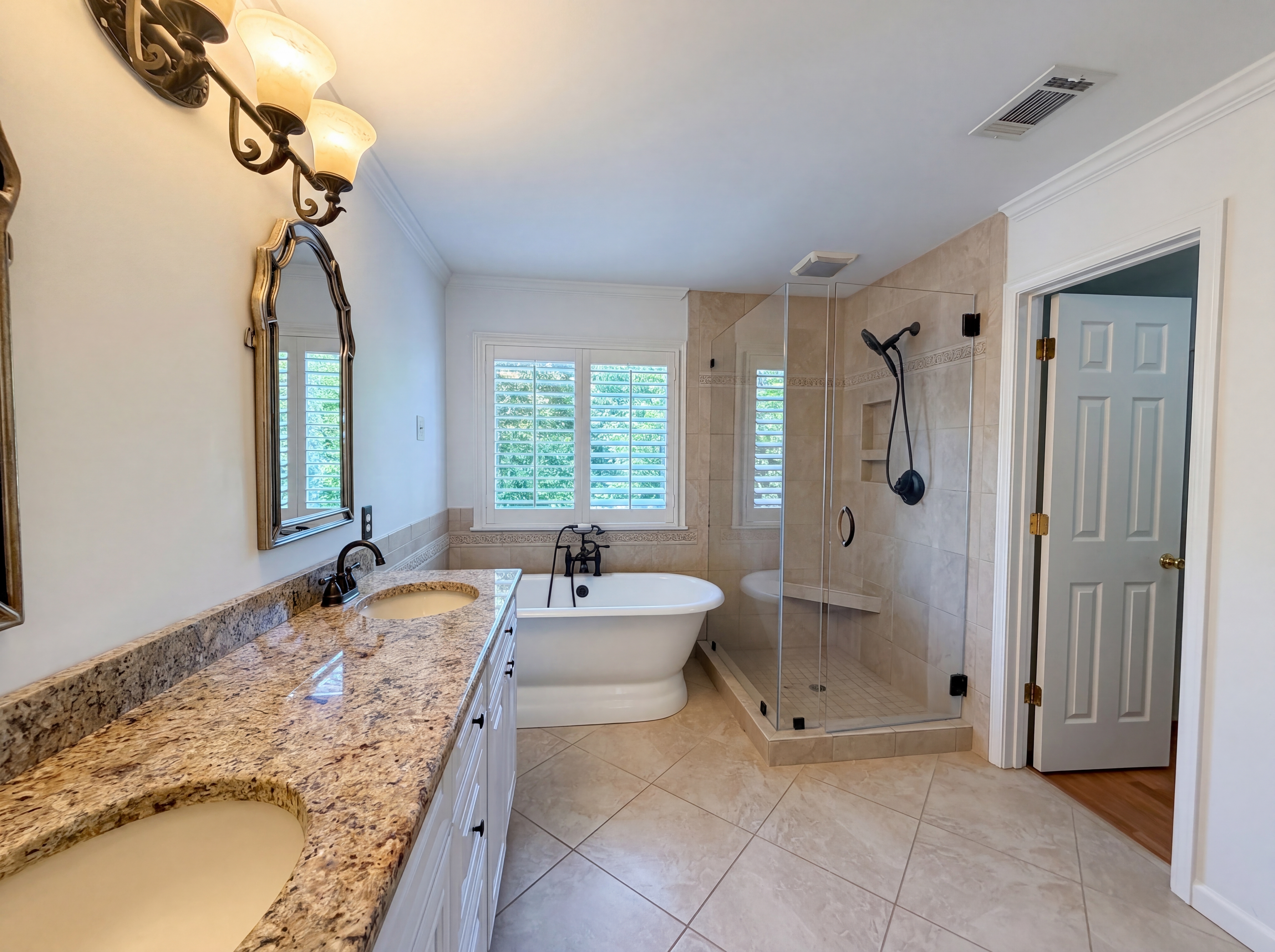 Photo 15 of 21 of 15130 Stonegreen Ln, Huntersville, NC