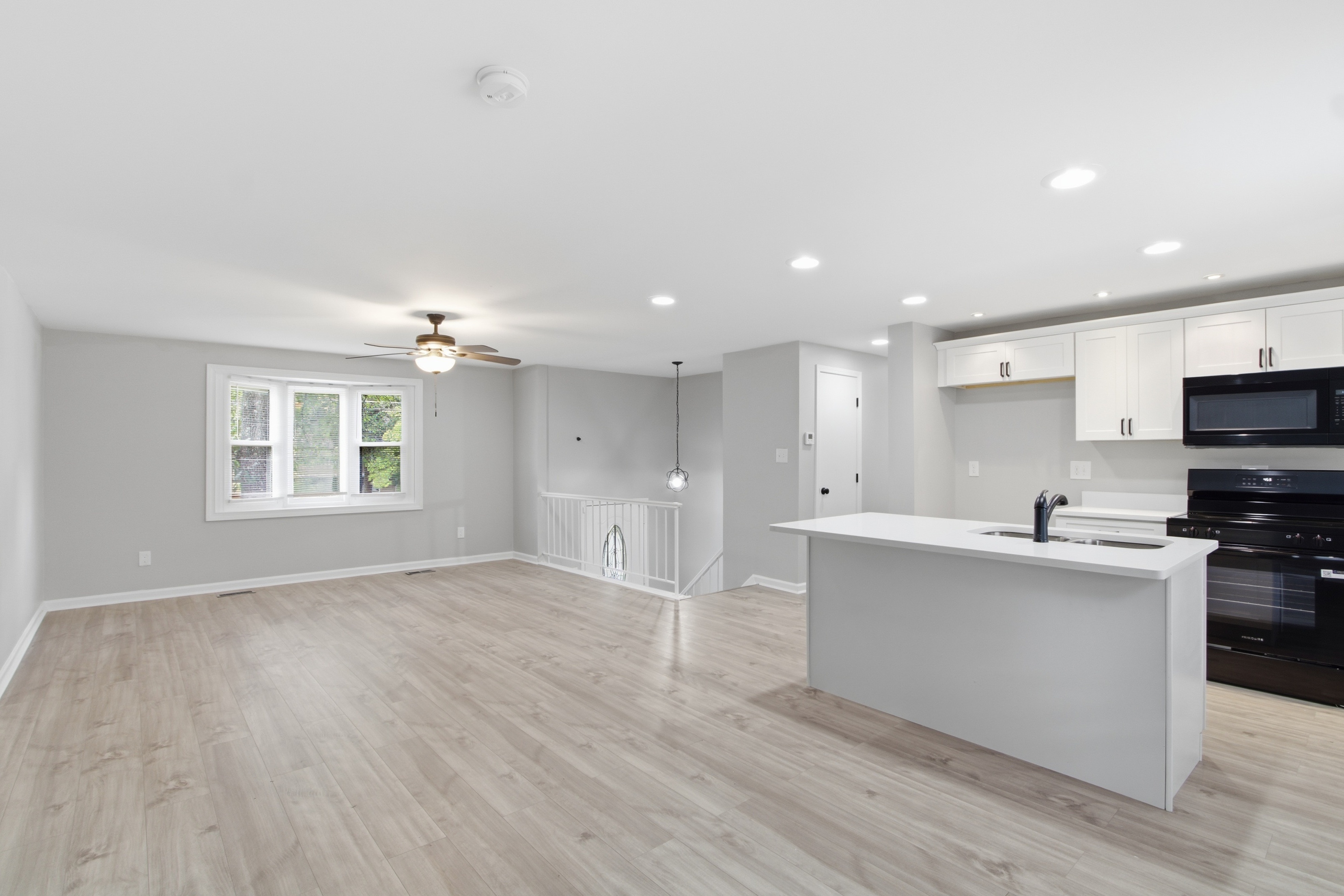 Photo 11 of 30 of 3724 Bramblevine Cir, Lithonia, GA