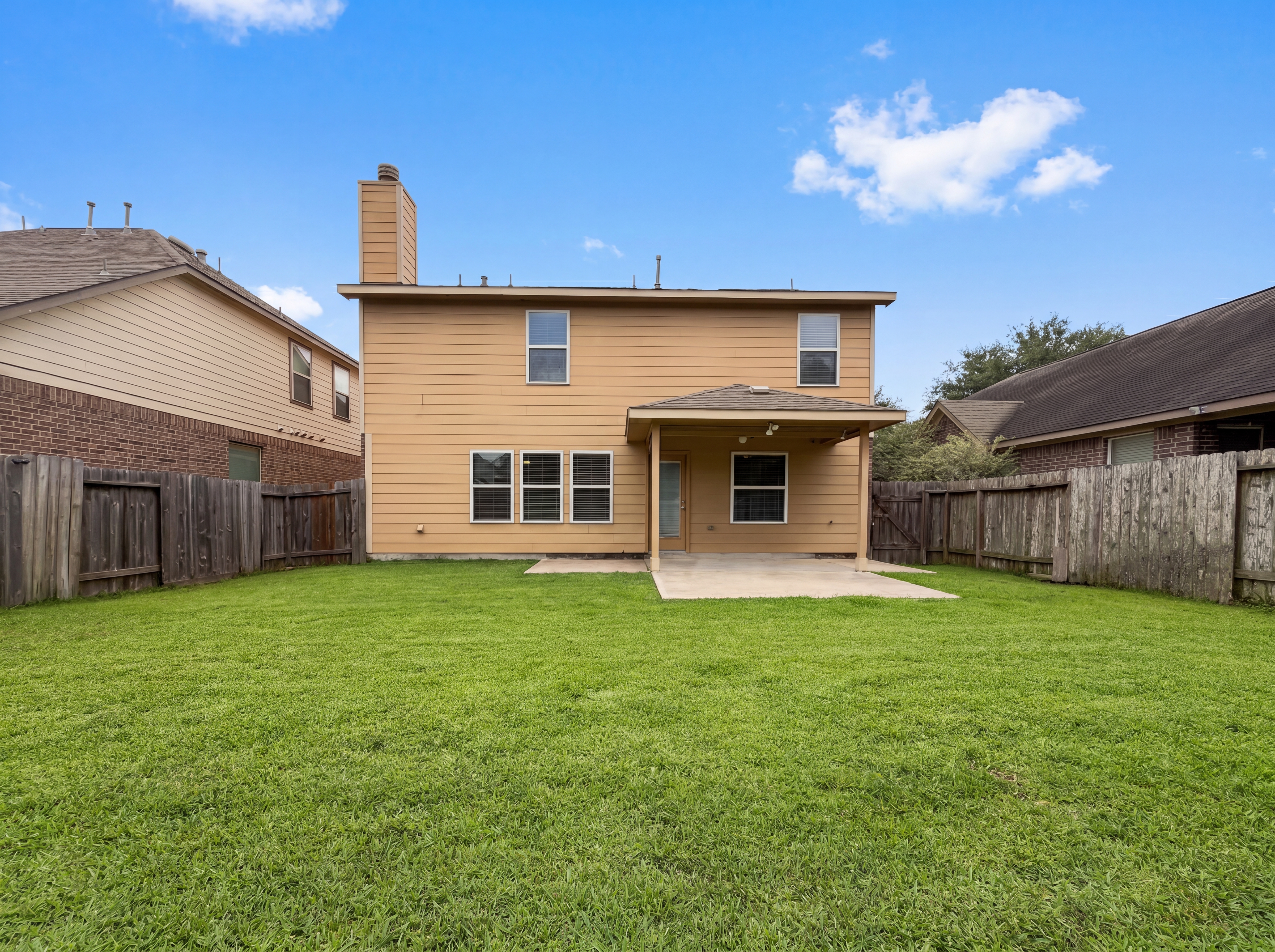 Photo 5 of 21 of 9965 Boulder Bend Ln, Brookshire, TX