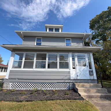 Property photo 1 of 160 Elm St