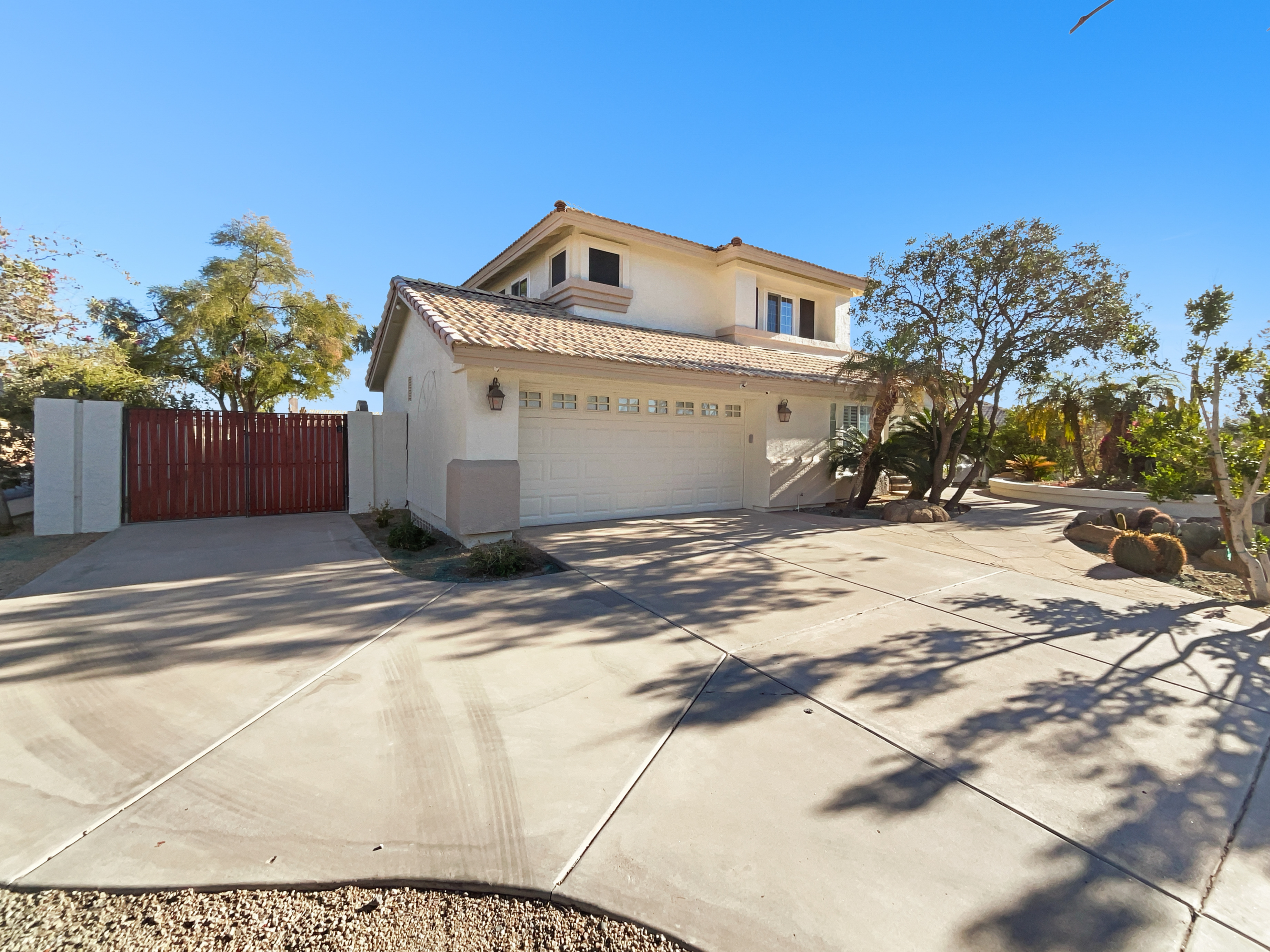 Photo 11 of 29 of 14645 S 25th Pl, Phoenix, AZ