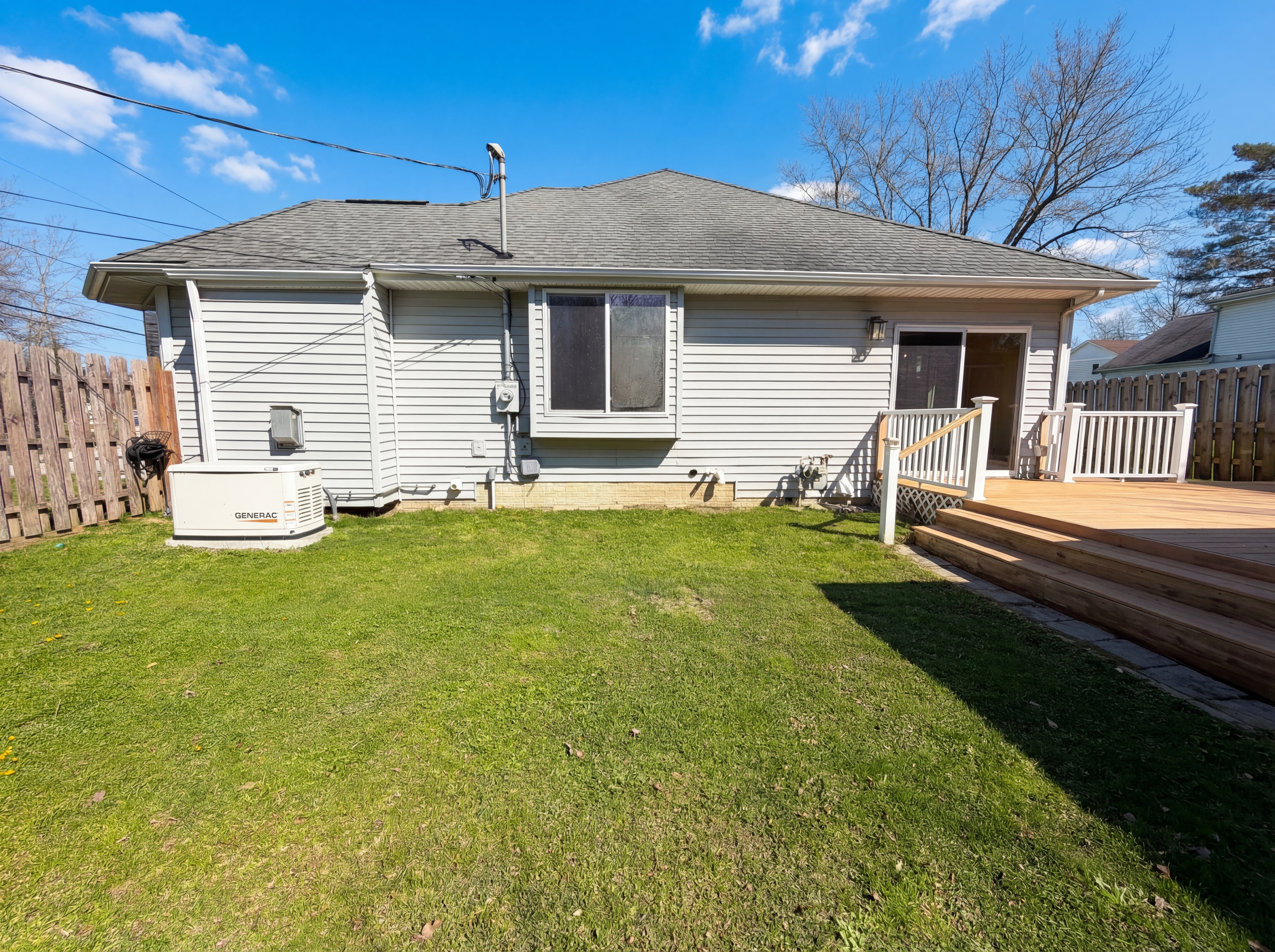 Photo 5 of 31 of 7049 Woodland Ave, Chagrin Falls, OH