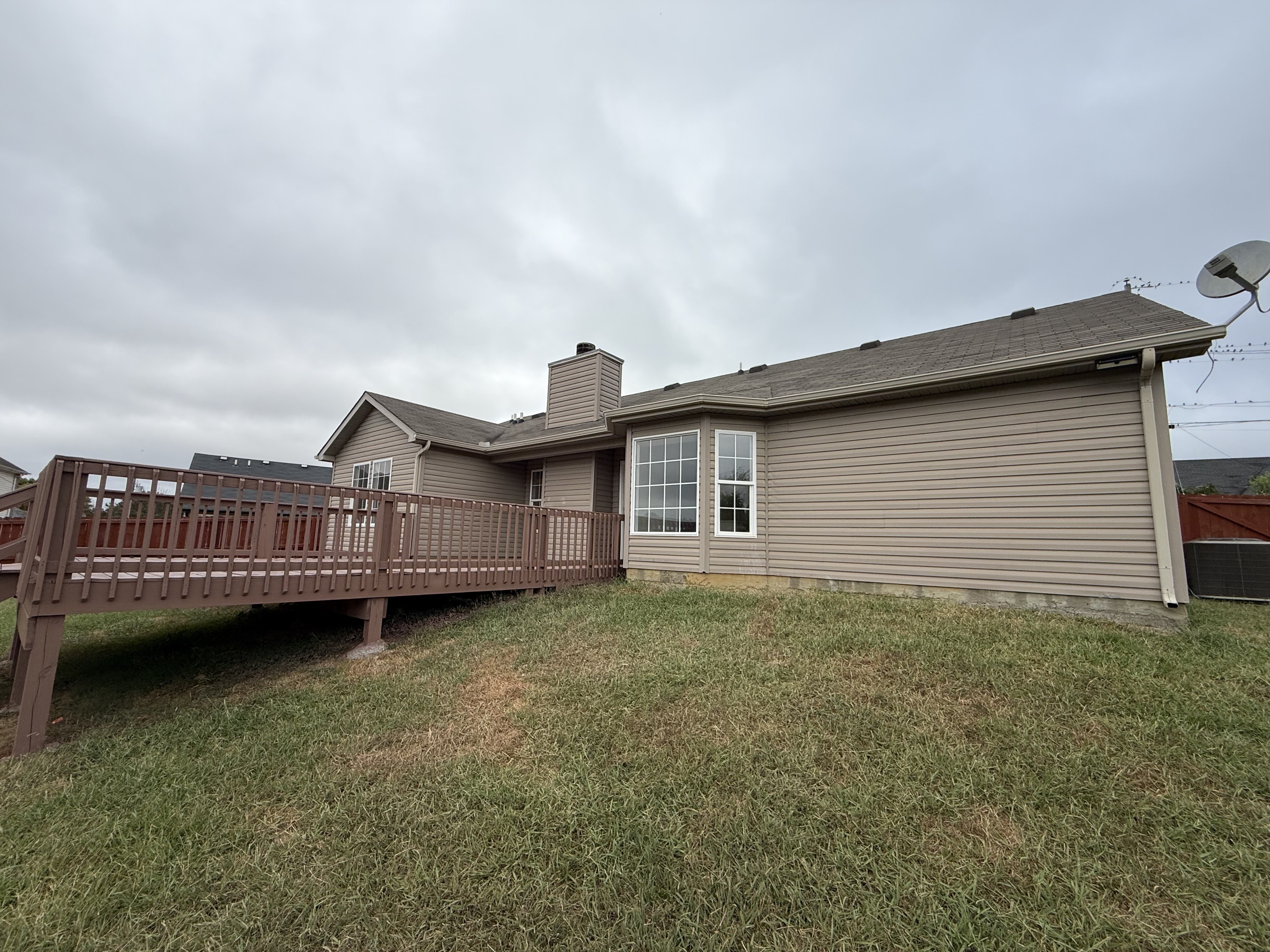 Photo 5 of 22 of 5002 Hectare Ln, La Vergne, TN