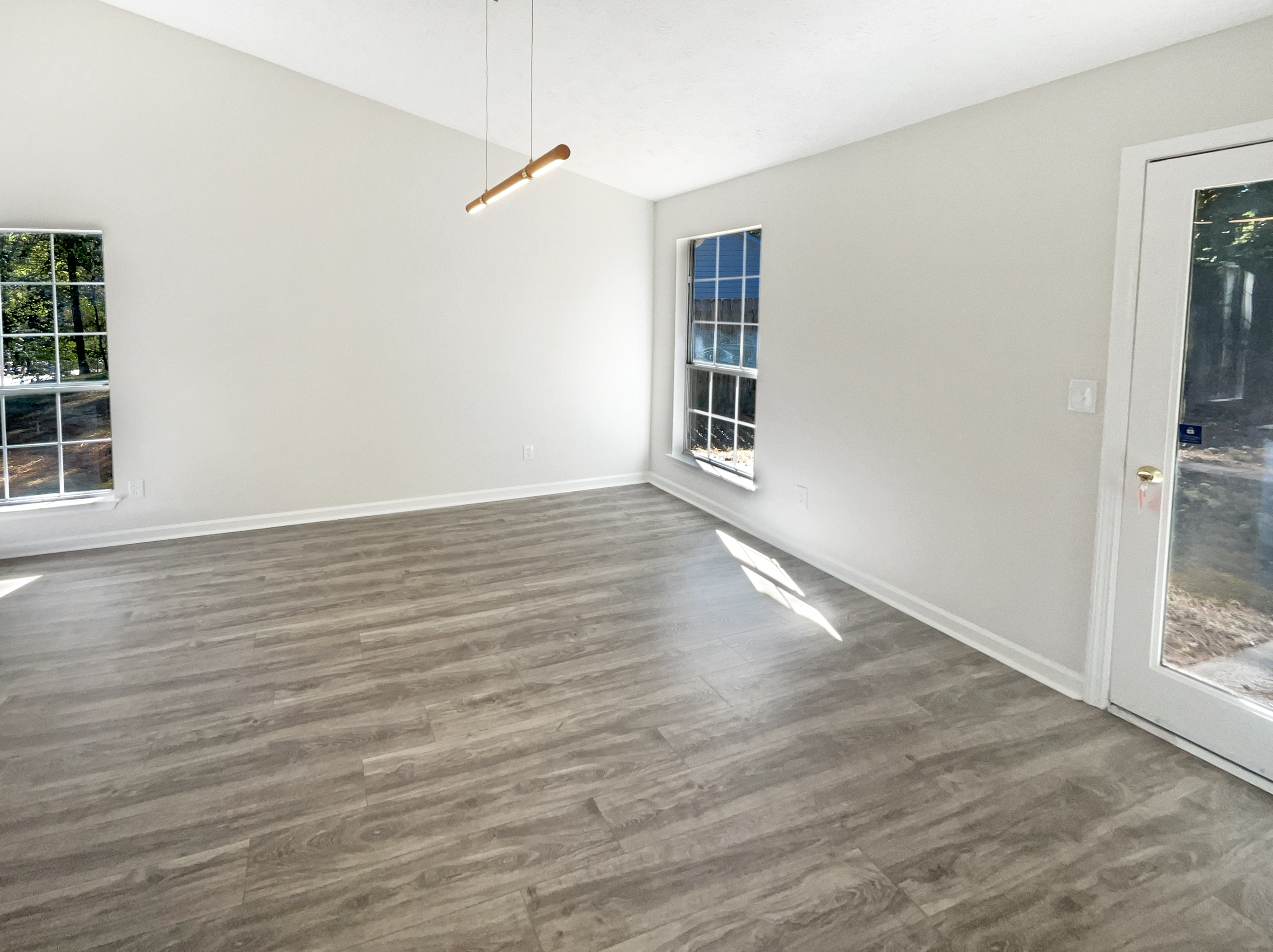 Photo 11 of 27 of 1281 Parkwood Chase NW, Acworth, GA