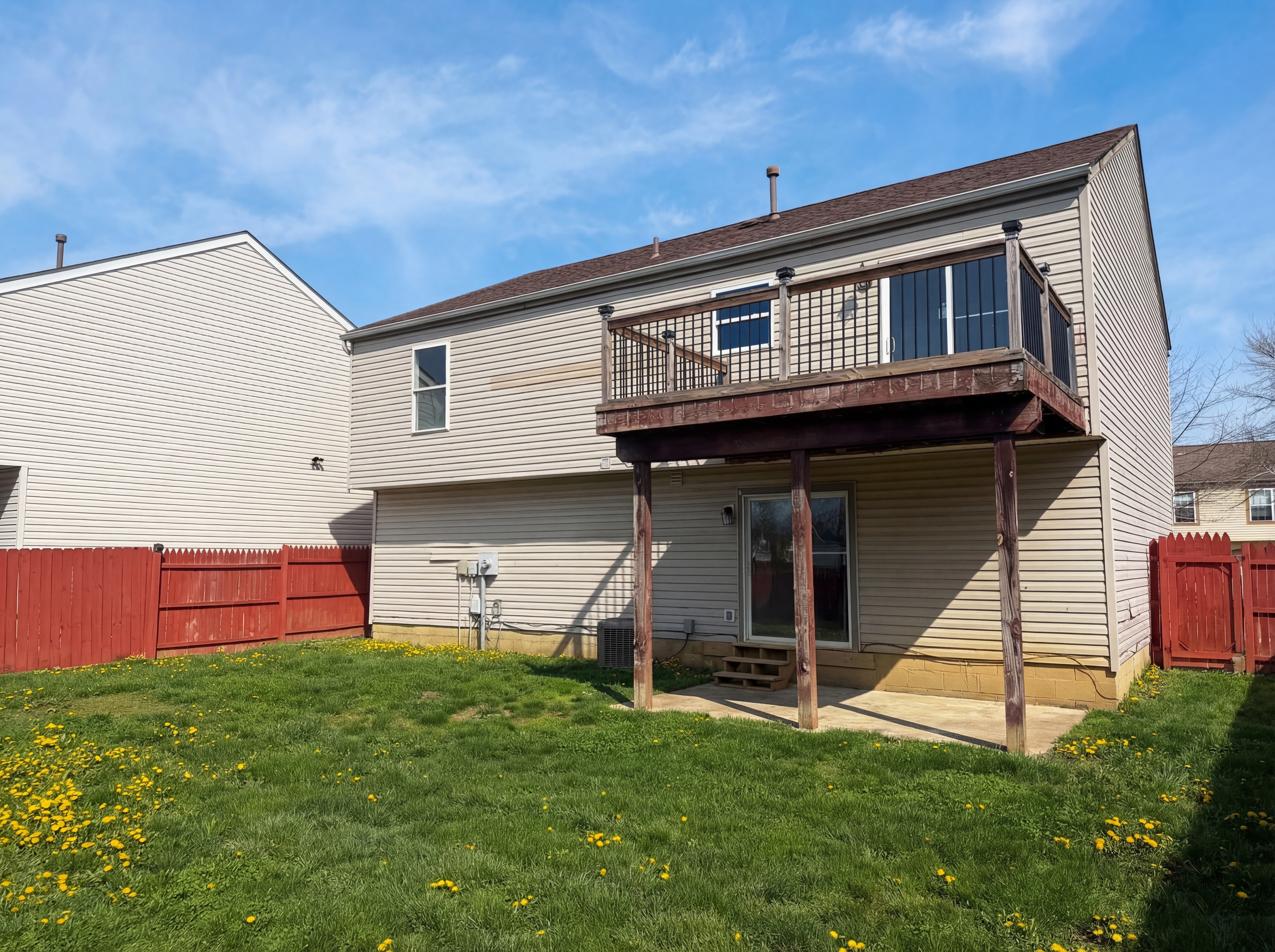 Photo 23 of 25 of 5691 Matuka Dr, Columbus, OH