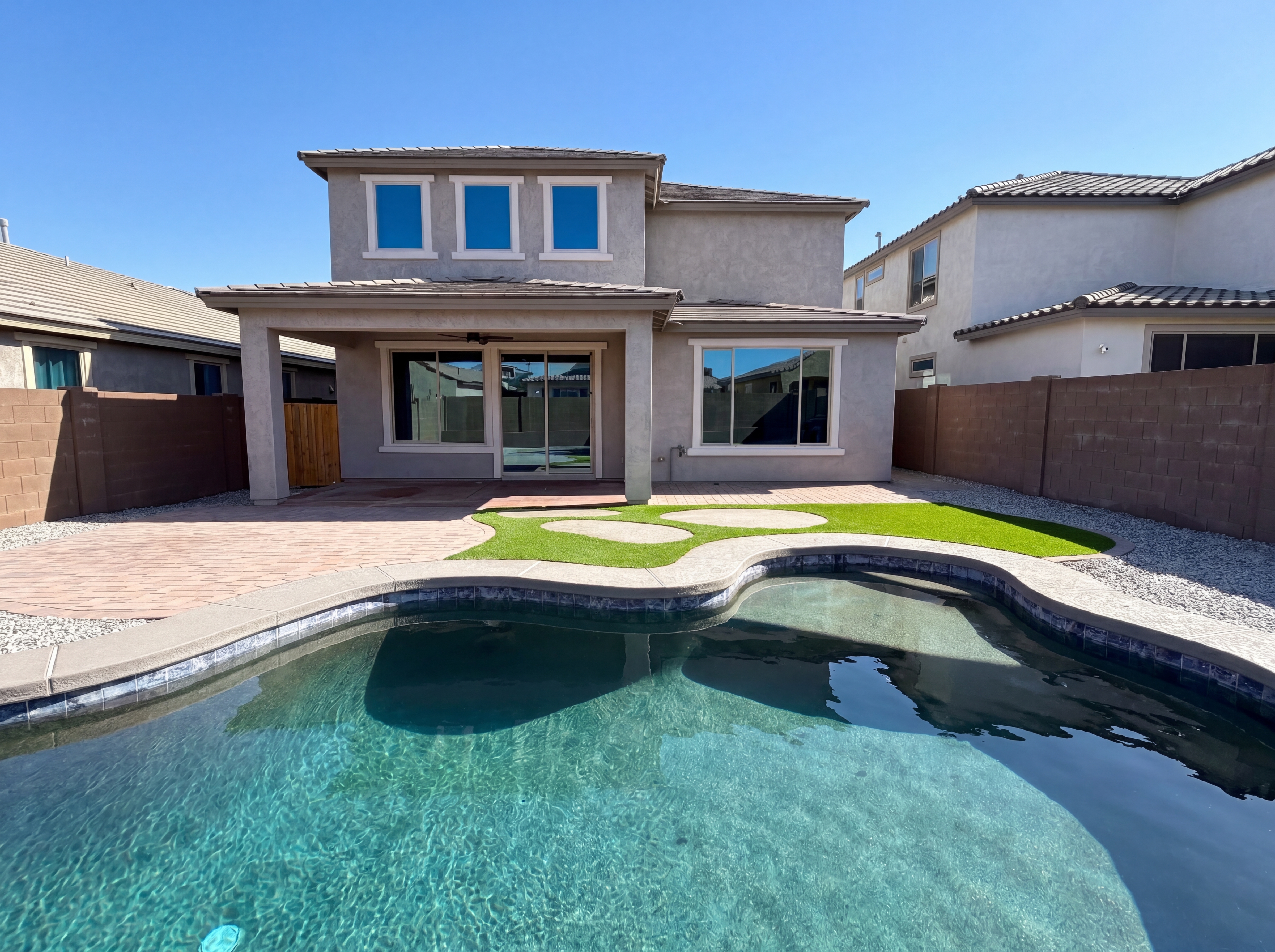 Photo 7 of 36 of 19858 W Rancho Dr, Litchfield Park, AZ