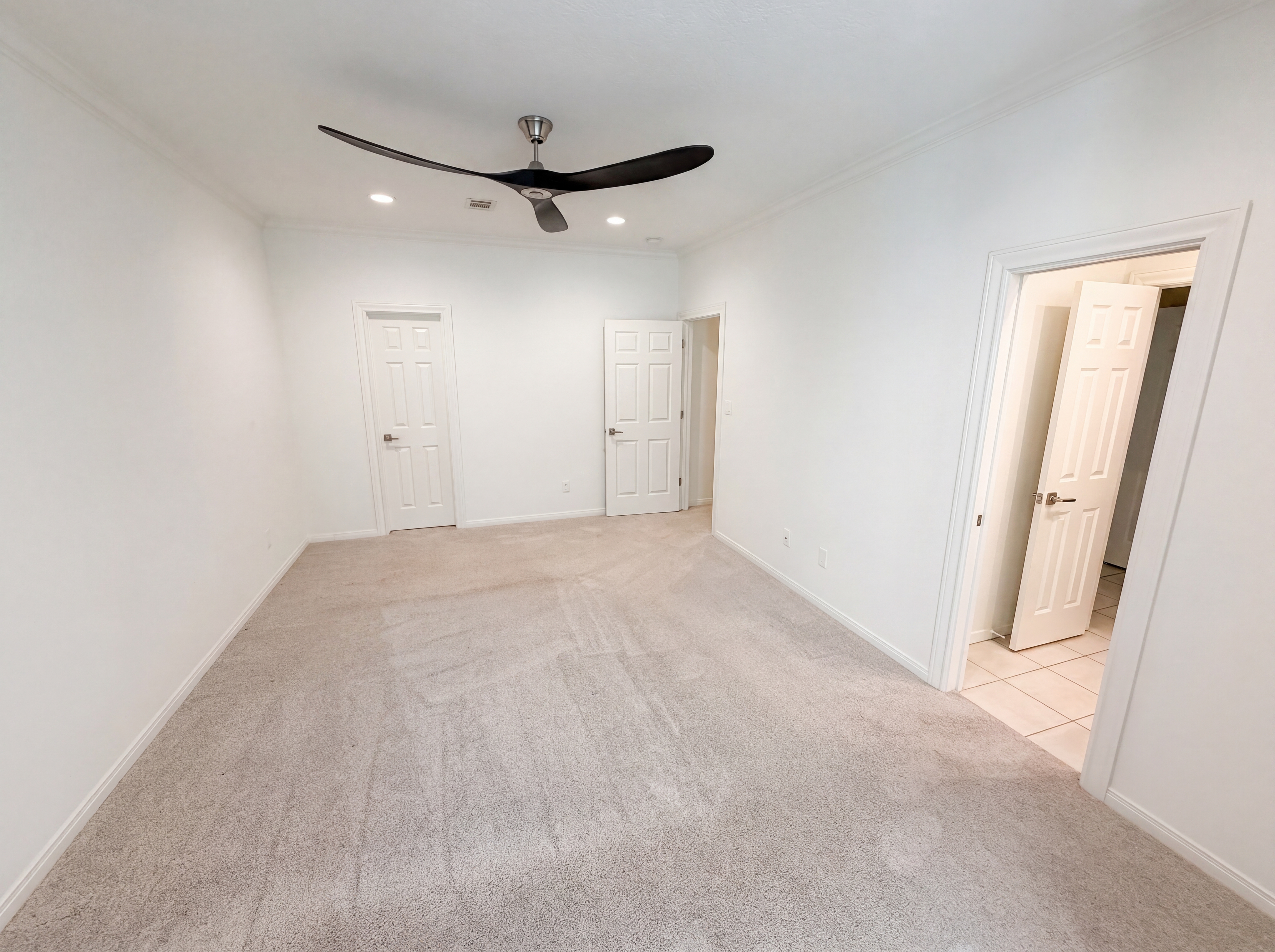 Photo 24 of 61 of 4385 Brownstone Dr, Beaumont, TX