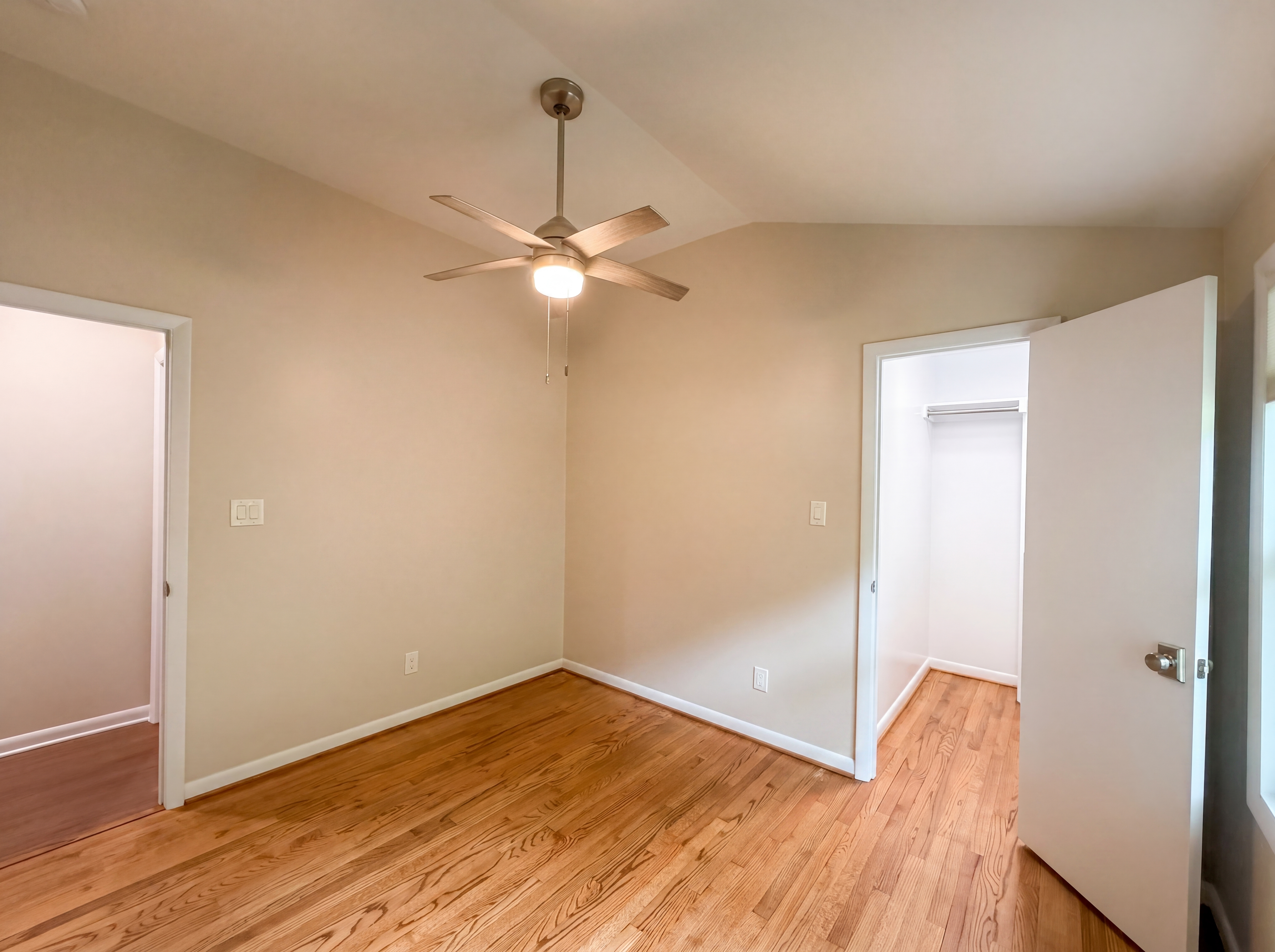 Photo 11 of 16 of 6625 Suburban Dr, Raleigh, NC