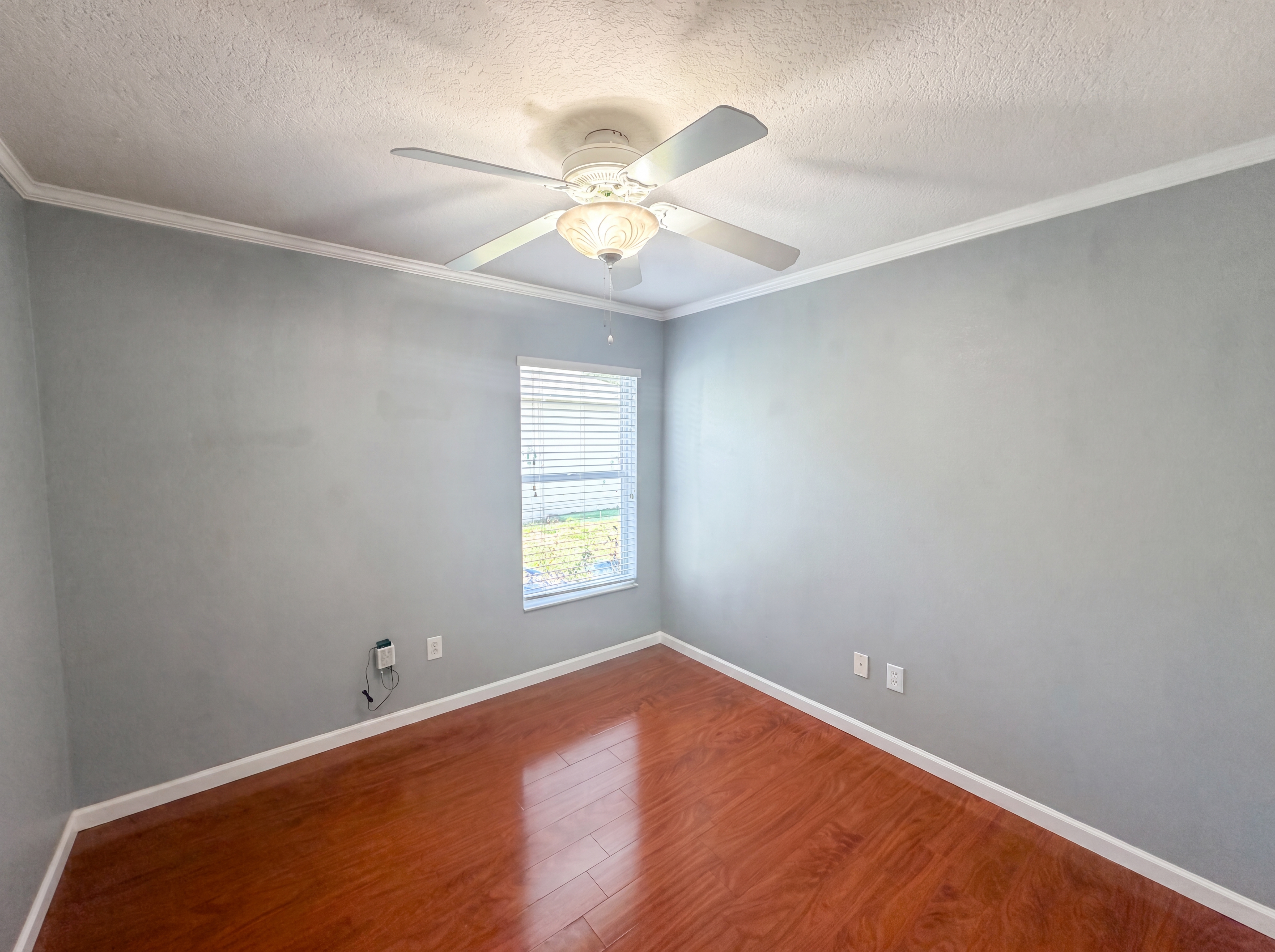 Photo 13 of 28 of 575 Sea Holly Dr, Brooksville, FL